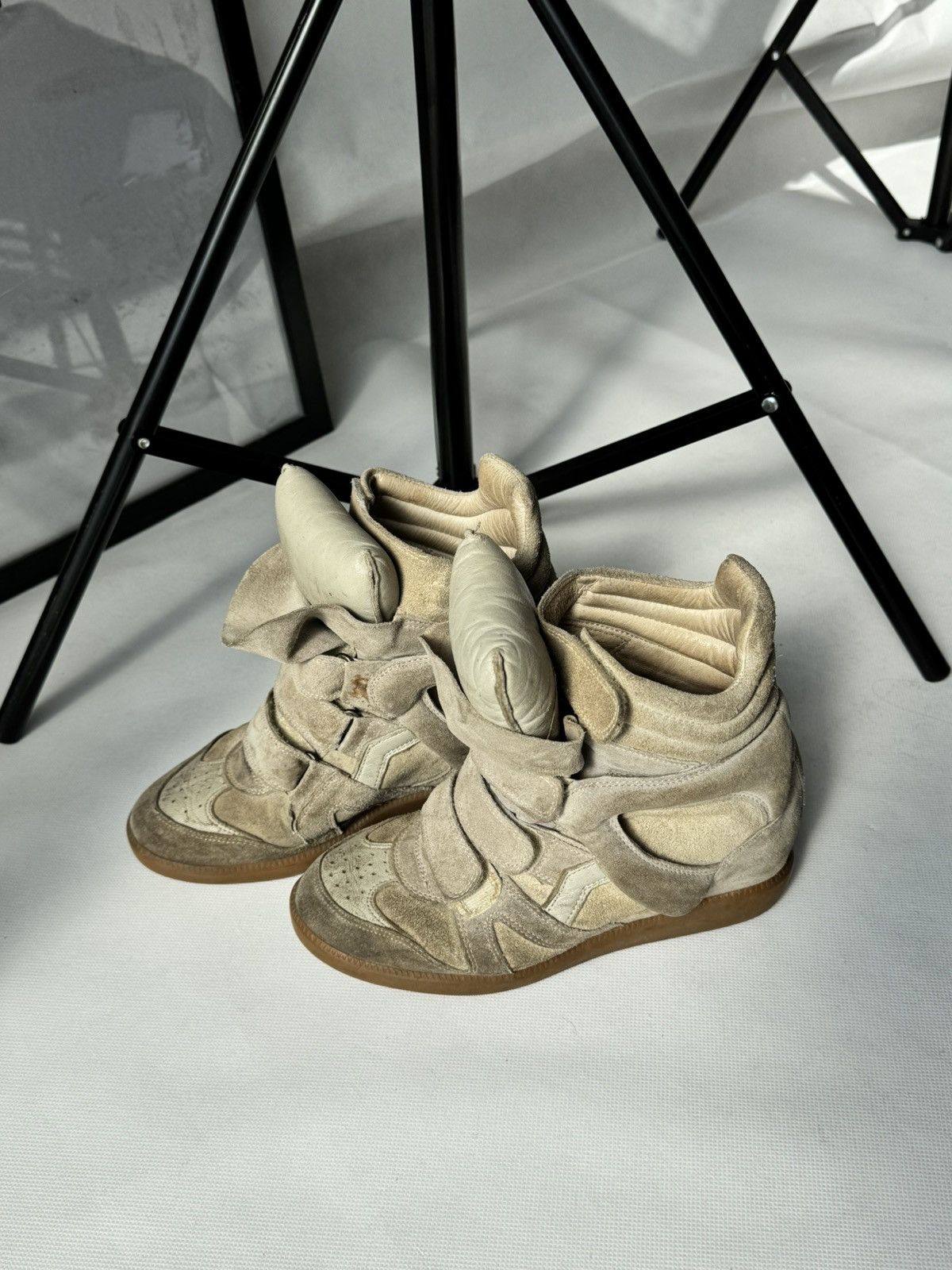 Isabel Marant Authentic Isabel Marant Etoile Bekett sneakers Suede Wedge Size US 7 / IT 37 - 23 Thumbnail