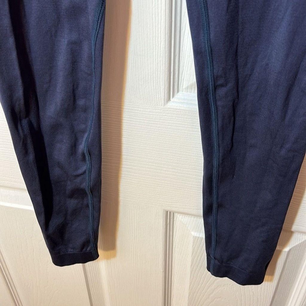 Other Size small Knix navy compression leggings Size 27" / US 4 / IT 40 - 3 Thumbnail