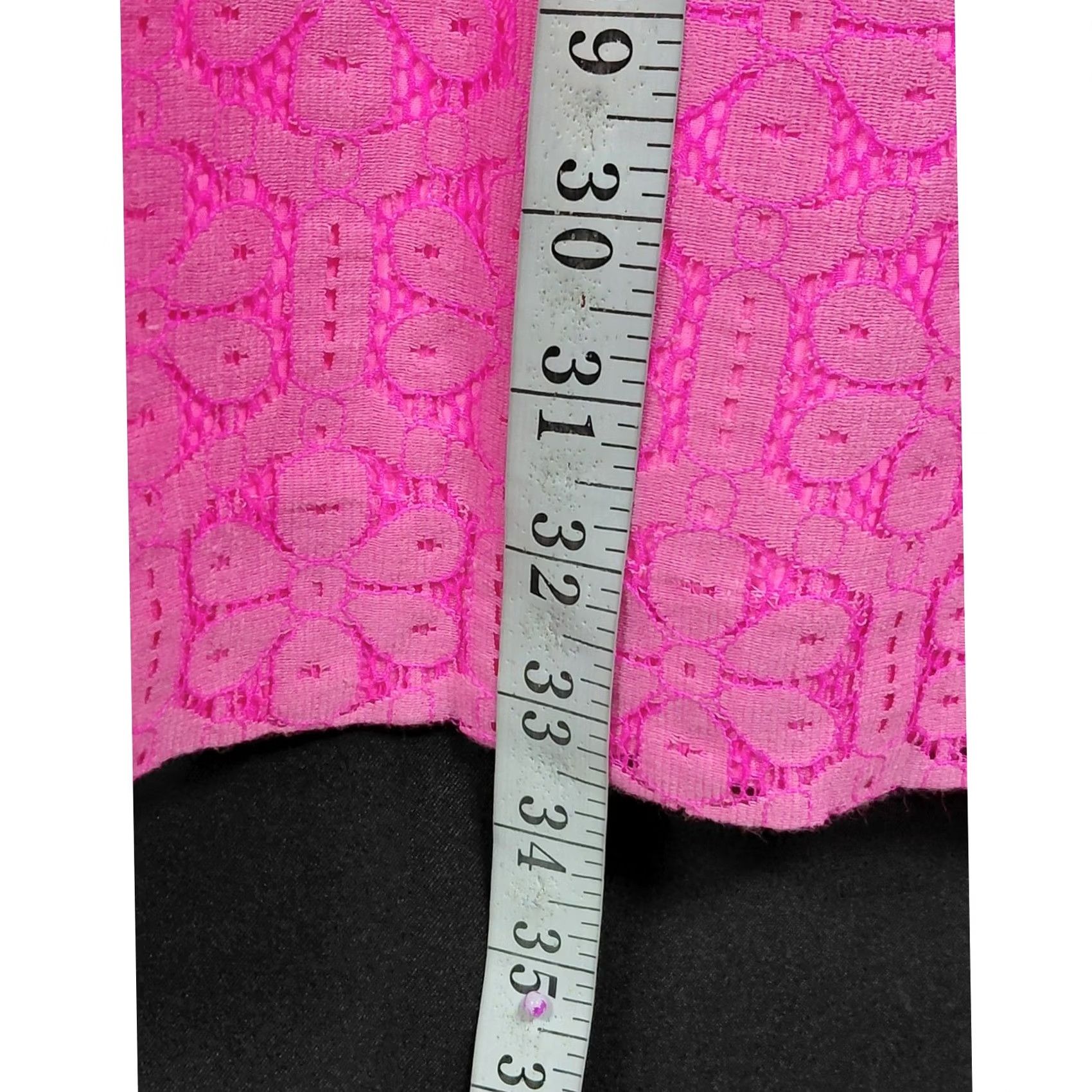 Lilly Pulitzer Lilly Pulitzer Pink Lace Dress Solid Sleeveless Short Women Size 4 Size 27" / US 4 / IT 40 - 5 Thumbnail