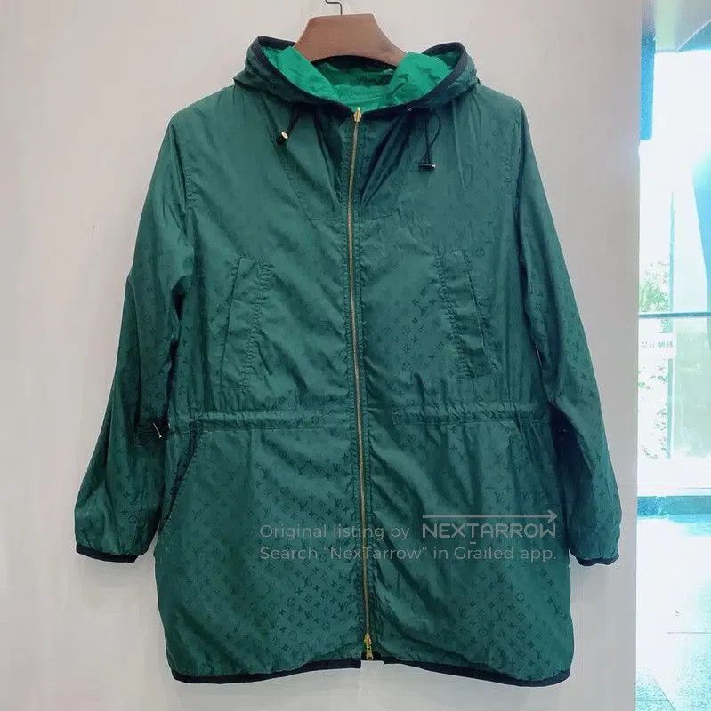 Louis Vuitton Louis Vuitton Green Women's Windbreaker . Size M / US 6-8 / IT 42-44 - 1 Thumbnail