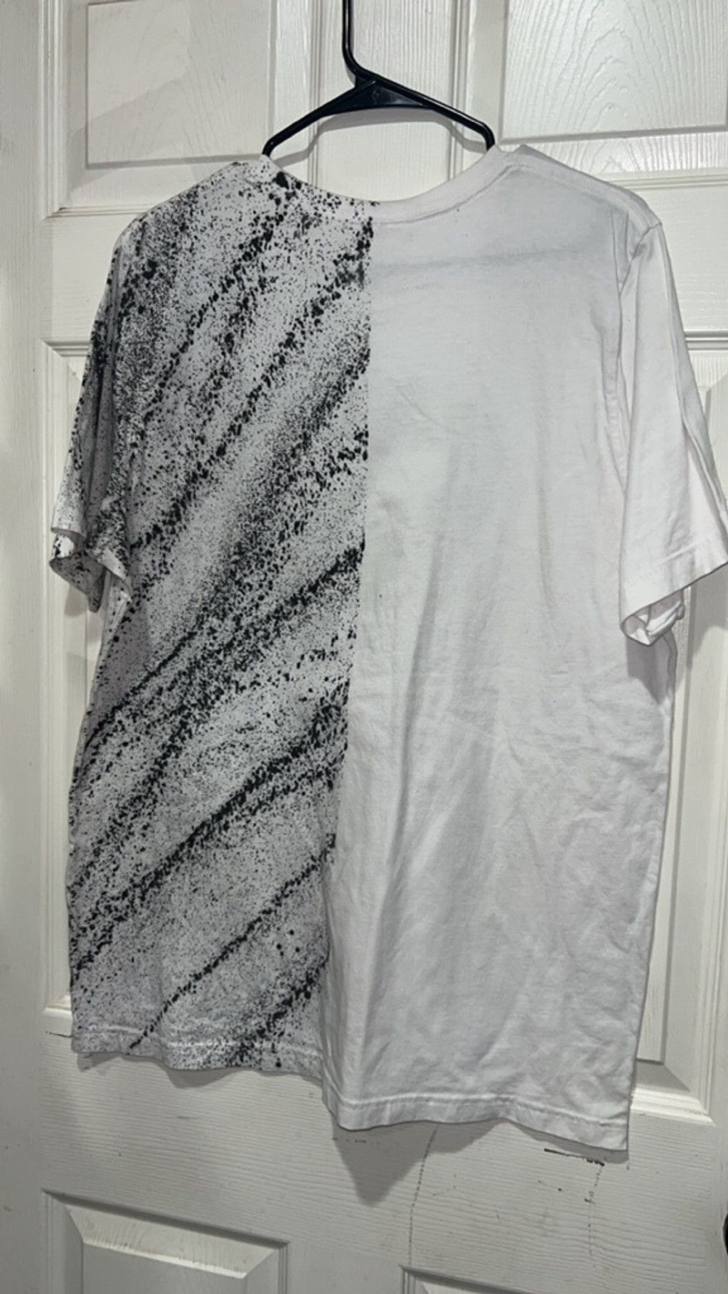 Other Women's Bella Canvas Short Sleeve Tee XL White Black Skeleto Size XL / US 12-14 / IT 48-50 - 4 Thumbnail
