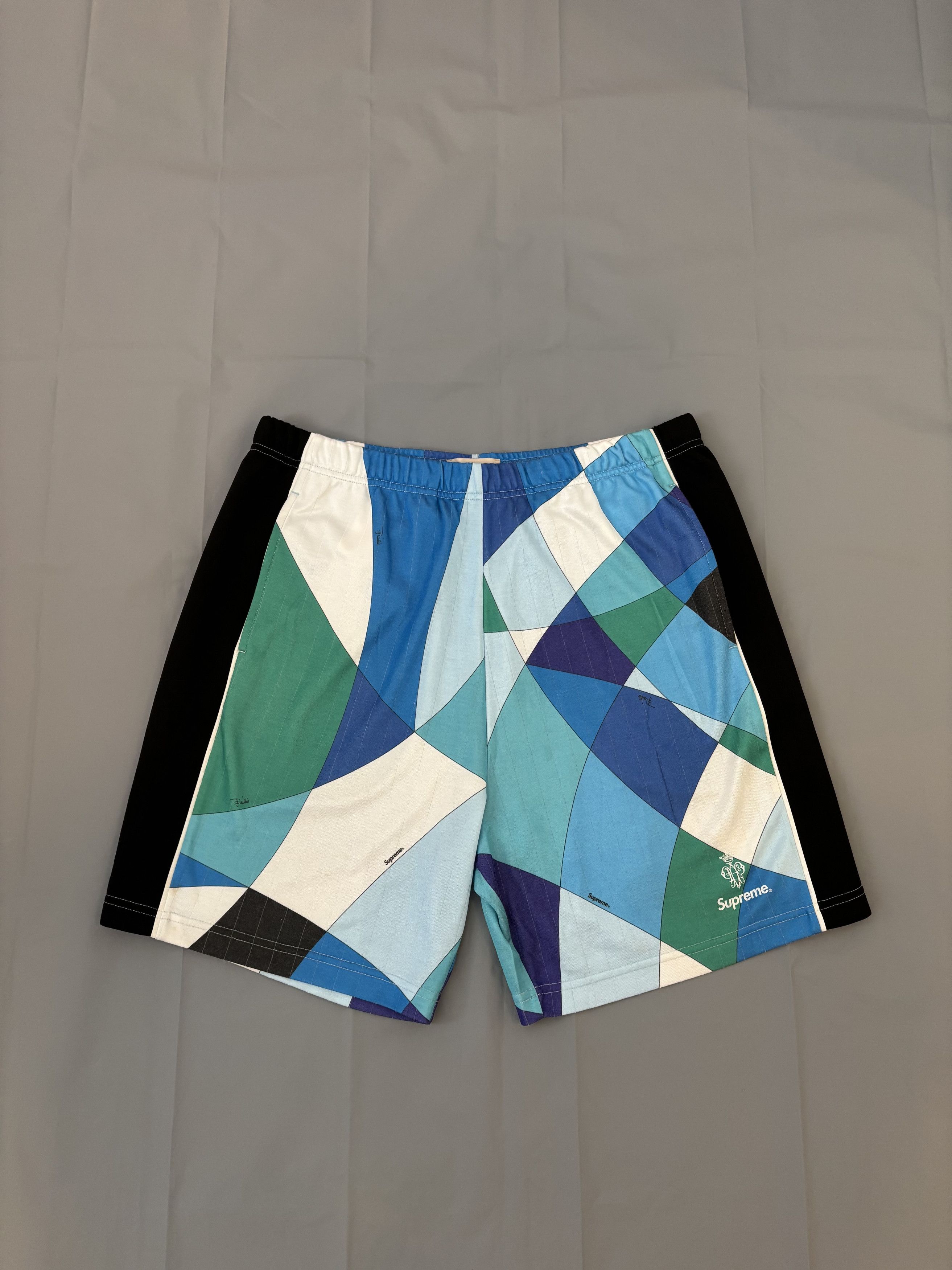 Supreme Short foot à motif Supreme X Emilio Pucci Size US 32 / EU 48 - 1 Thumbnail