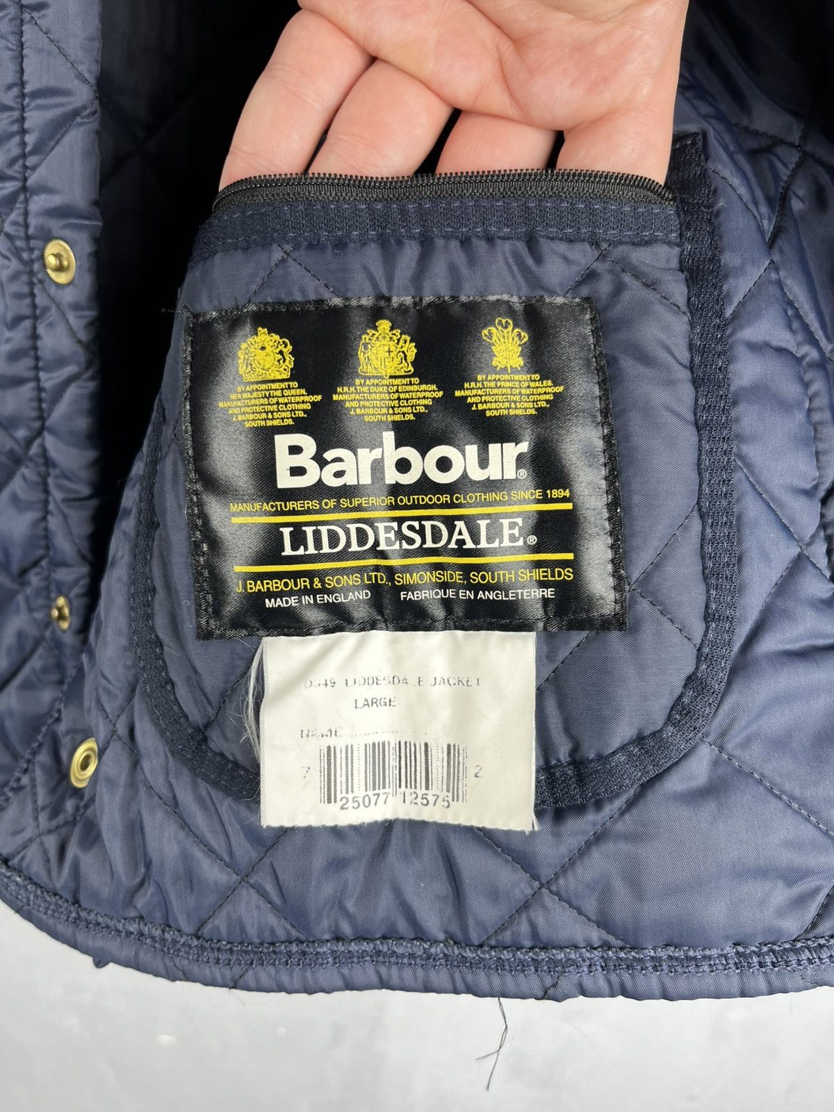 Barbour Vintage Barbour Liddesdale Quilted Men's Jacket Navy M Size US L / EU 52-54 / 3 - 13 Thumbnail