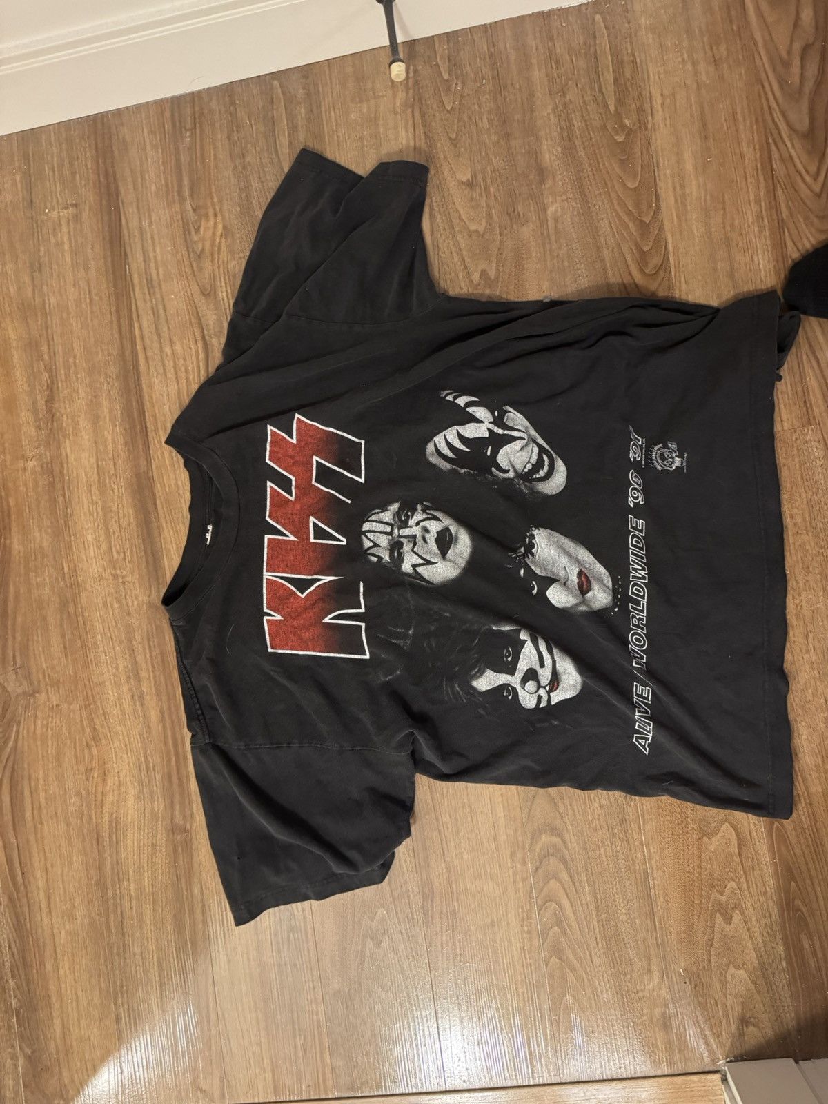 Vintage Kiss vintage tee Size US L / EU 52-54 / 3 - 1 Thumbnail