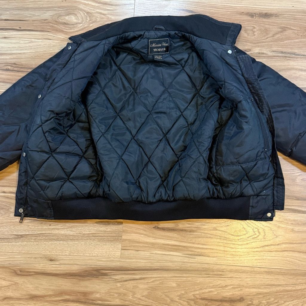 Other Maxim Wear Women’s M Tall Yamaha Puffer Jacket Size L / US 10 / IT 46 - 3 Thumbnail