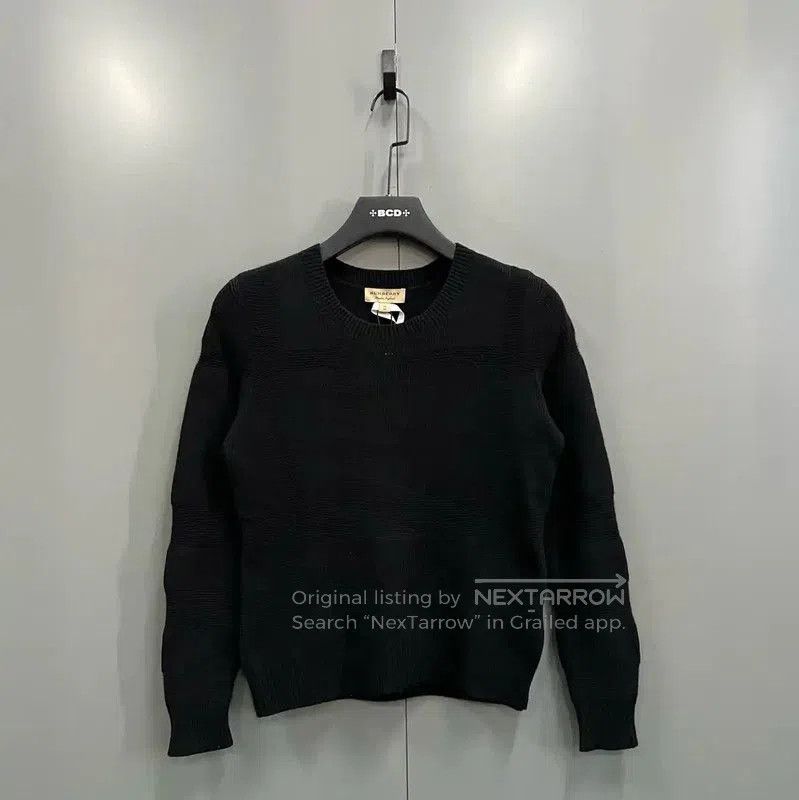 Burberry Burberry Women's Black Wool Knit Sweater. Size XS / US 0-2 / IT 36-38 - 1 Thumbnail