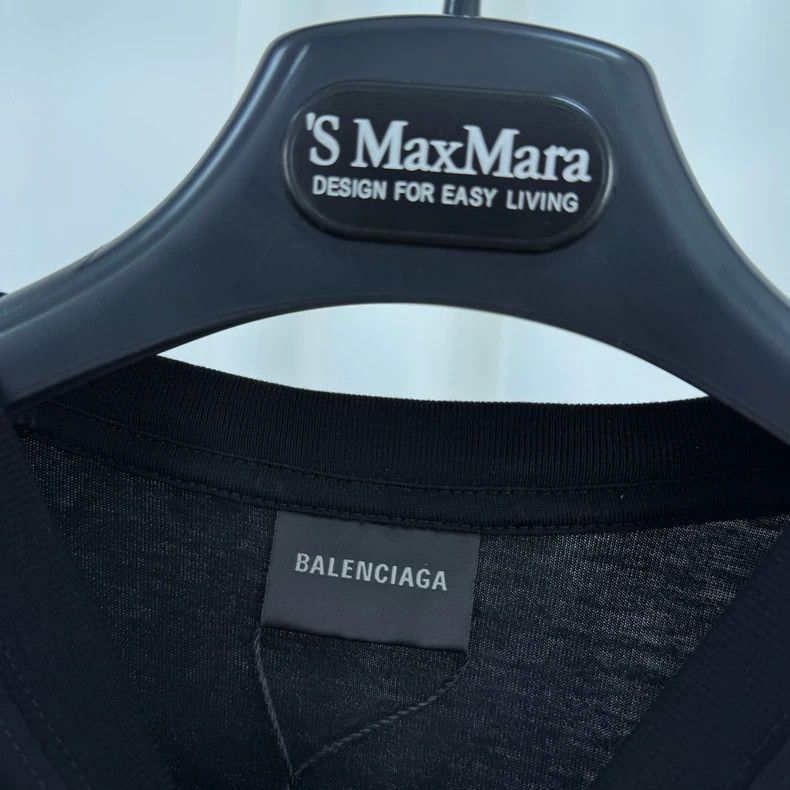 Balenciaga Balenciaga New monogrammed printed short sleeves Size US XL / EU 56 / 4 - 5 Thumbnail