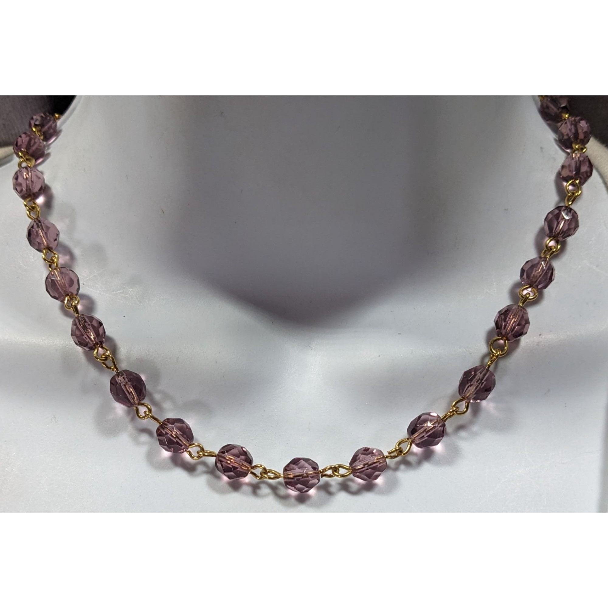 Other Elegant Regal Purple And Gold Tone Glass Beaded Necklace Size ONE SIZE - 5 Thumbnail