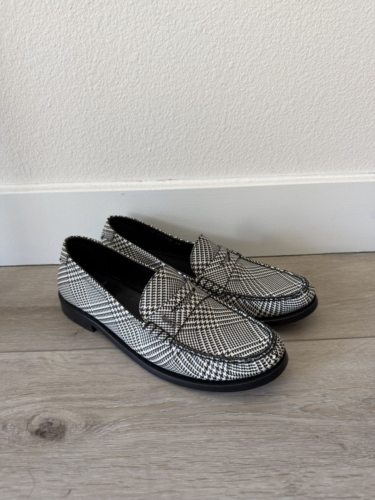 Saint Laurent Paris Houndstooth Leather Loafers 42 Size US 9 / EU 42 - 1 Thumbnail