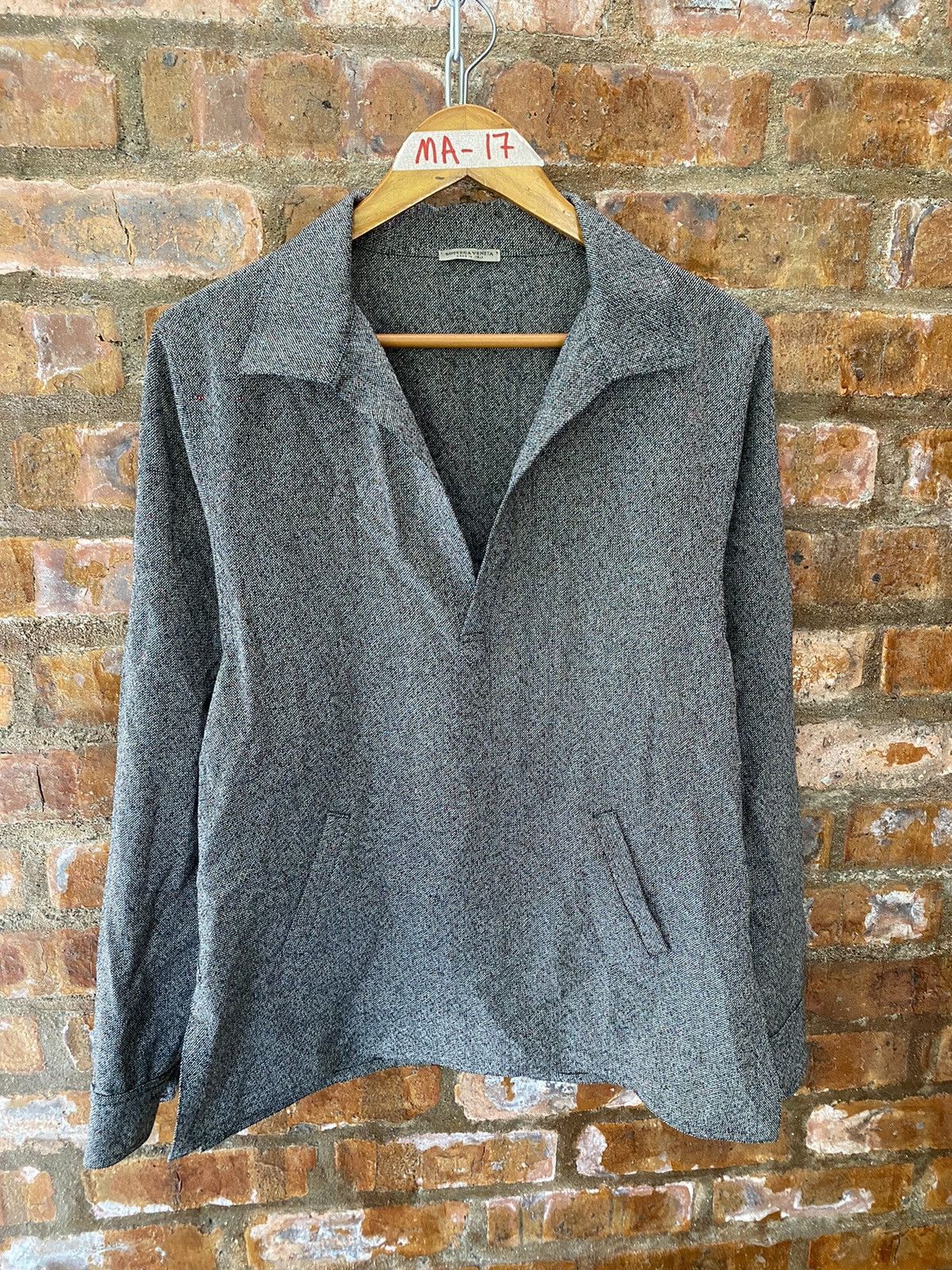 Bottega Veneta 2000s Wool no button shirt Size US M / EU 48-50 / 2 - 2 Thumbnail