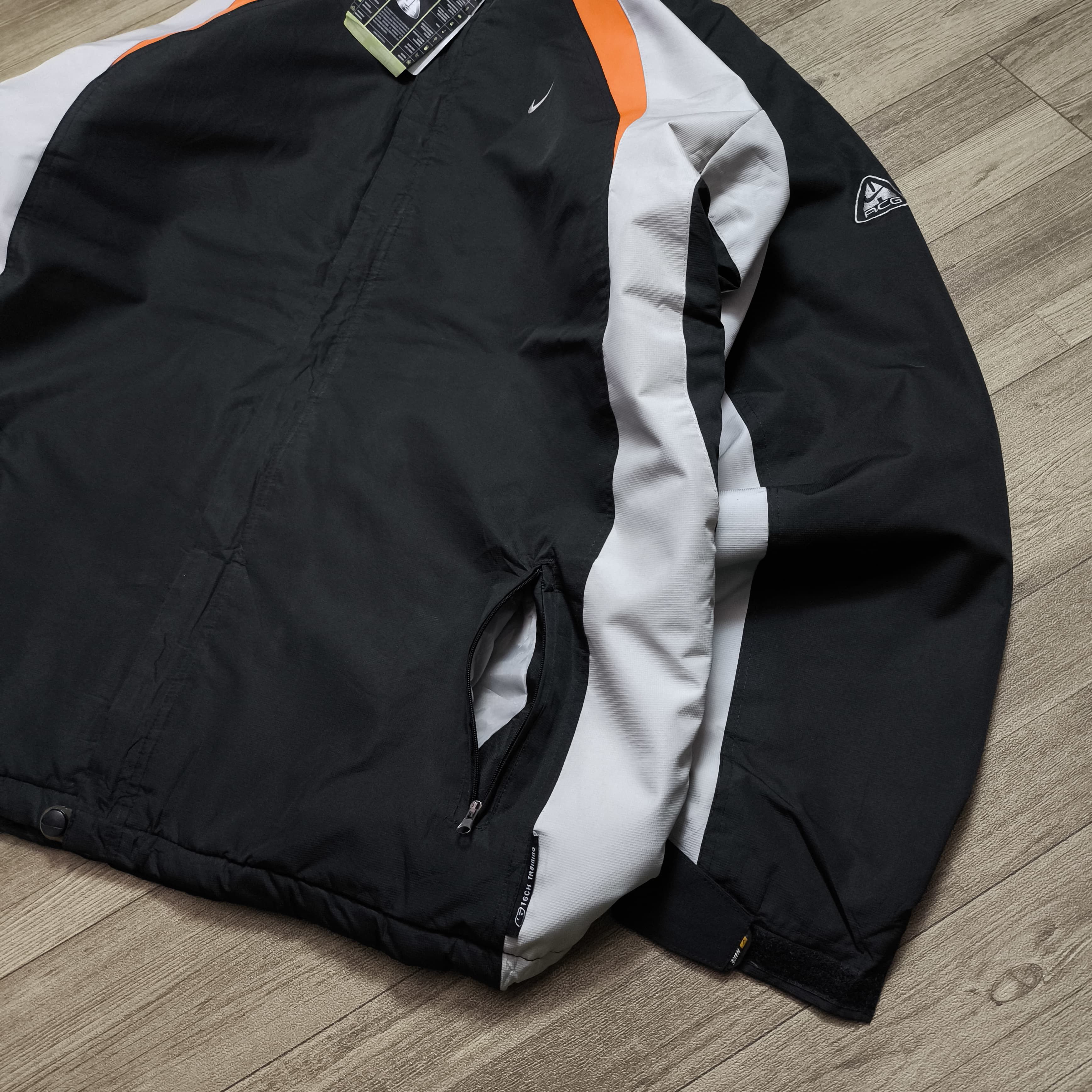Goretex × Nike ACG NOS Nike ACG Tech Training Jacket 20's Size US XL / EU 56 / 4 - 6 Thumbnail