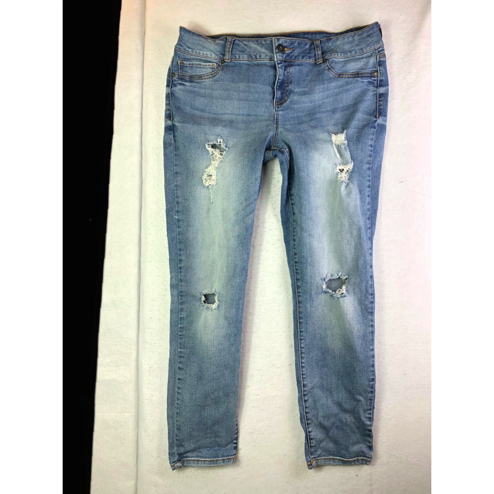 Vintage Maurices Distressed Straight Leg Jeans Womens Size XL-S 33x27 Blue Denim Regular Fit Vintage No Size 40" / US 18 - 2 Thumbnail