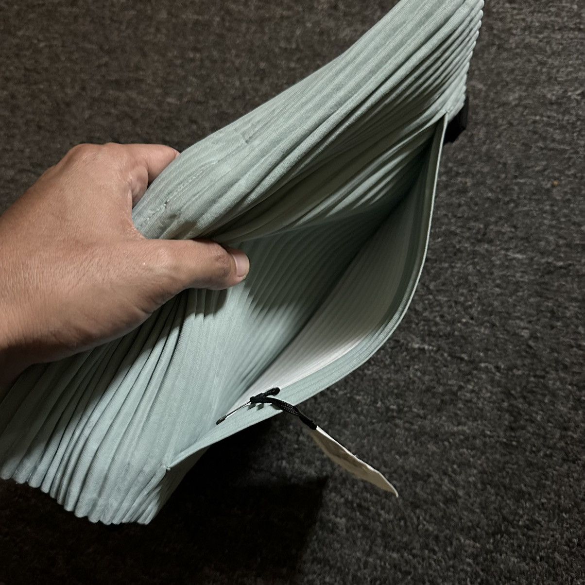 Pleats Please Issey Miyake ISSEY MIYAKE HOMME PLISSE SAMPLE CROSSBODY BAG Size ONE SIZE - 8 Thumbnail
