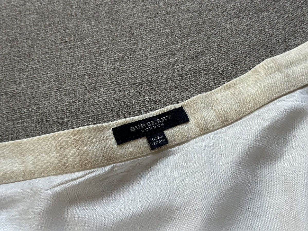Burberry Burberry London vintage linen skirt made in England Size 32" / US 10 / IT 46 - 5 Thumbnail
