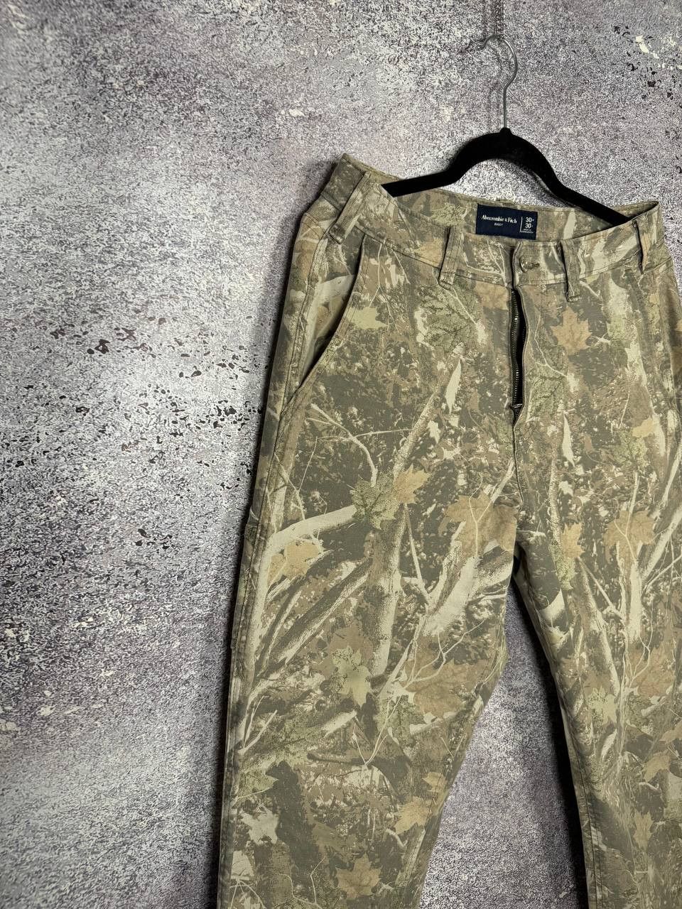 Abercrombie & Fitch × Realtree Abecrombie & Fitch Baggy Realtree Camo pants Size US 30 / EU 46 - 4 Thumbnail
