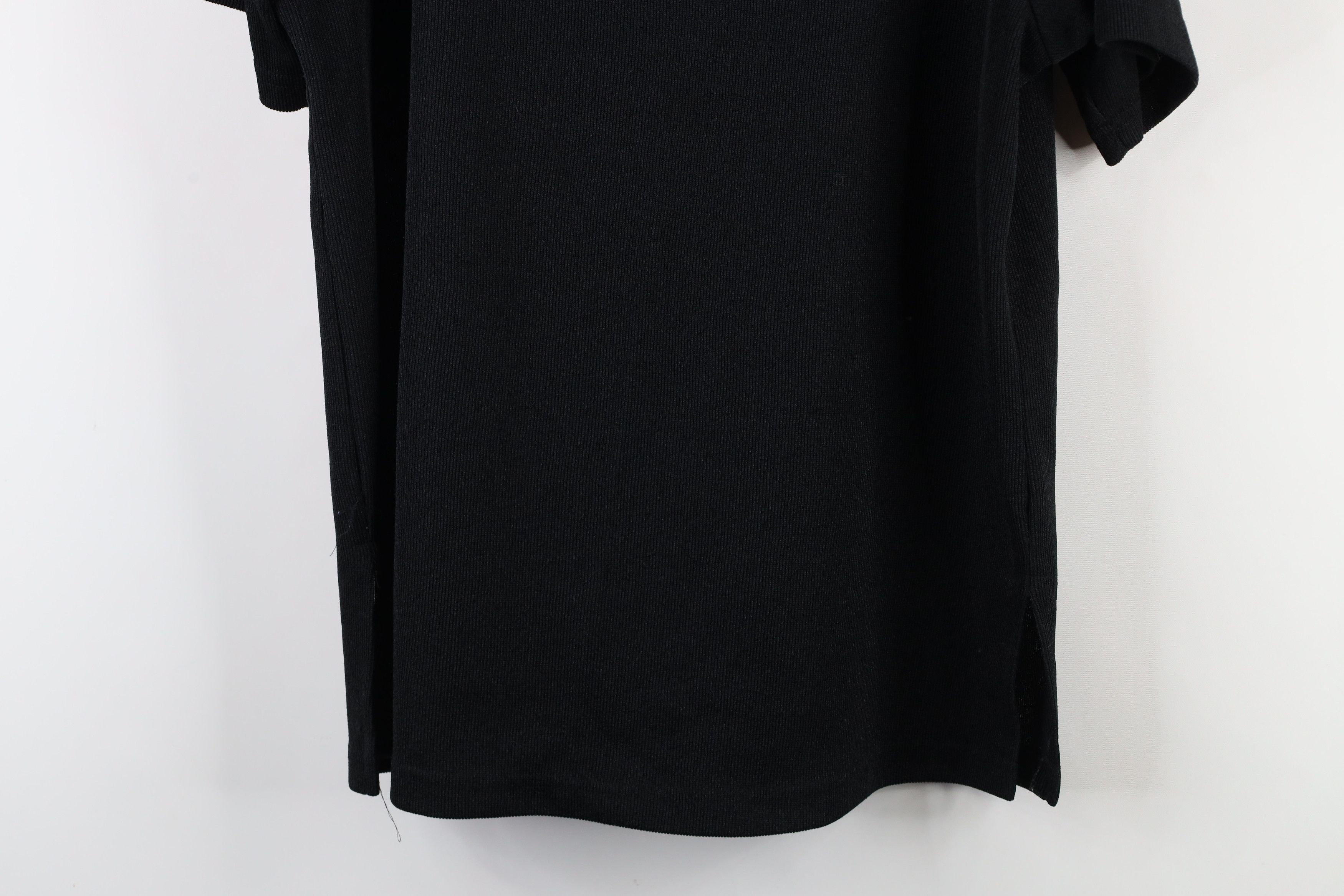 Vintage Vintage 90s Streetwear Knit Short Sleeve T-Shirt Black USA Size XXL / US 16-18 / IT 52-54 - 3 Thumbnail
