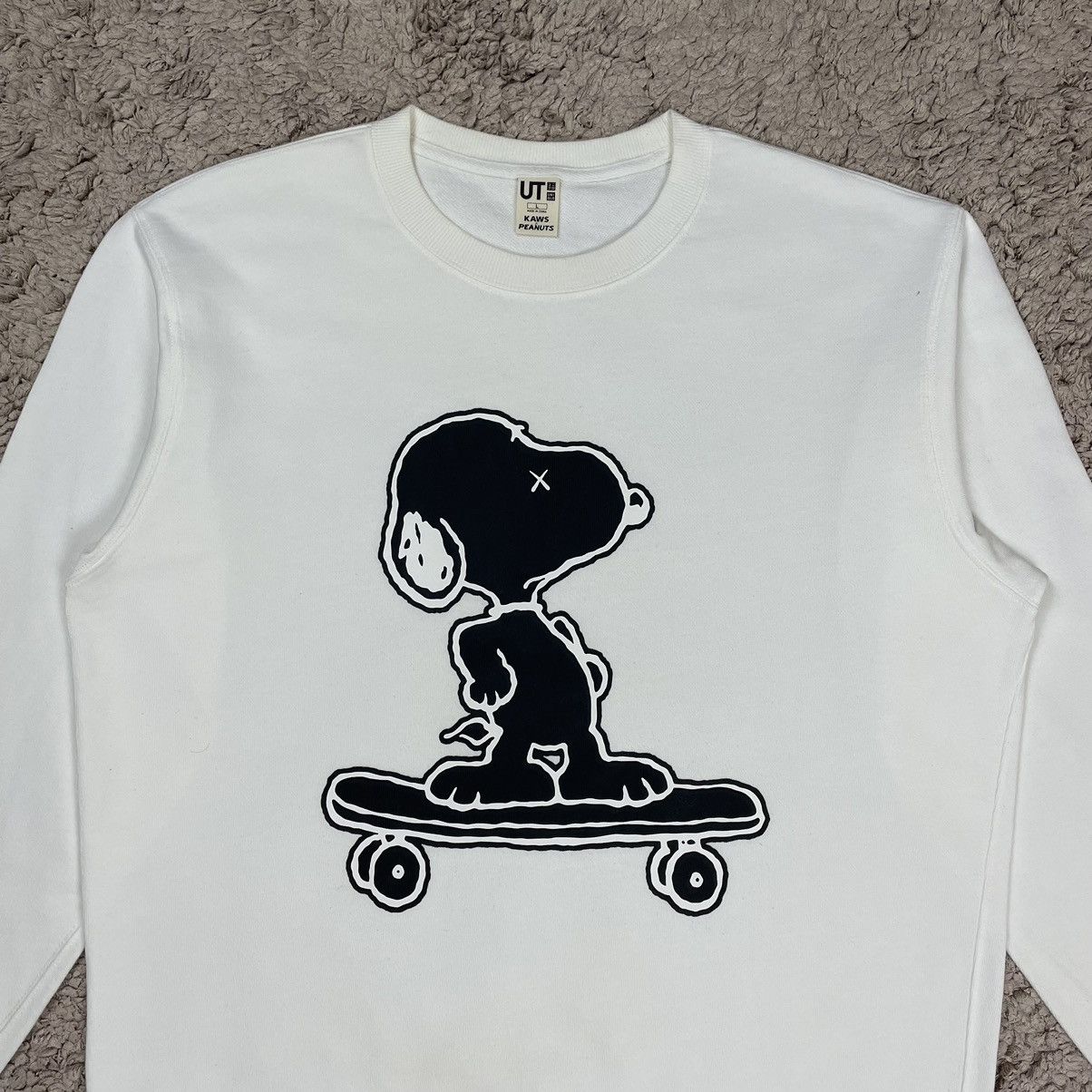 Kaws Ut by Uniqlo X Kaws X Peanuts Sweatshirt Size US L / EU 52-54 / 3 - 5 Thumbnail