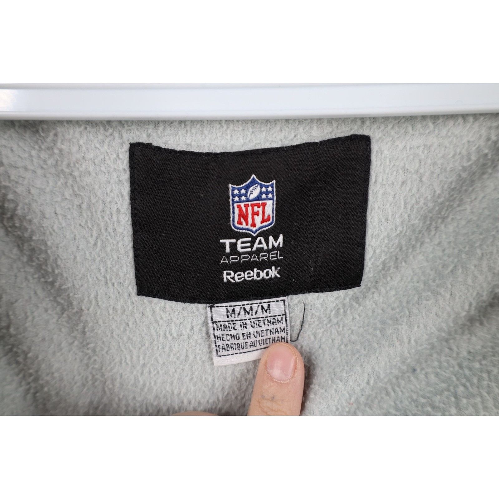 Reebok Vintage Reebok Spell Out Chicago Bears Football Jacket Size US L / EU 52-54 / 3 - 13 Thumbnail