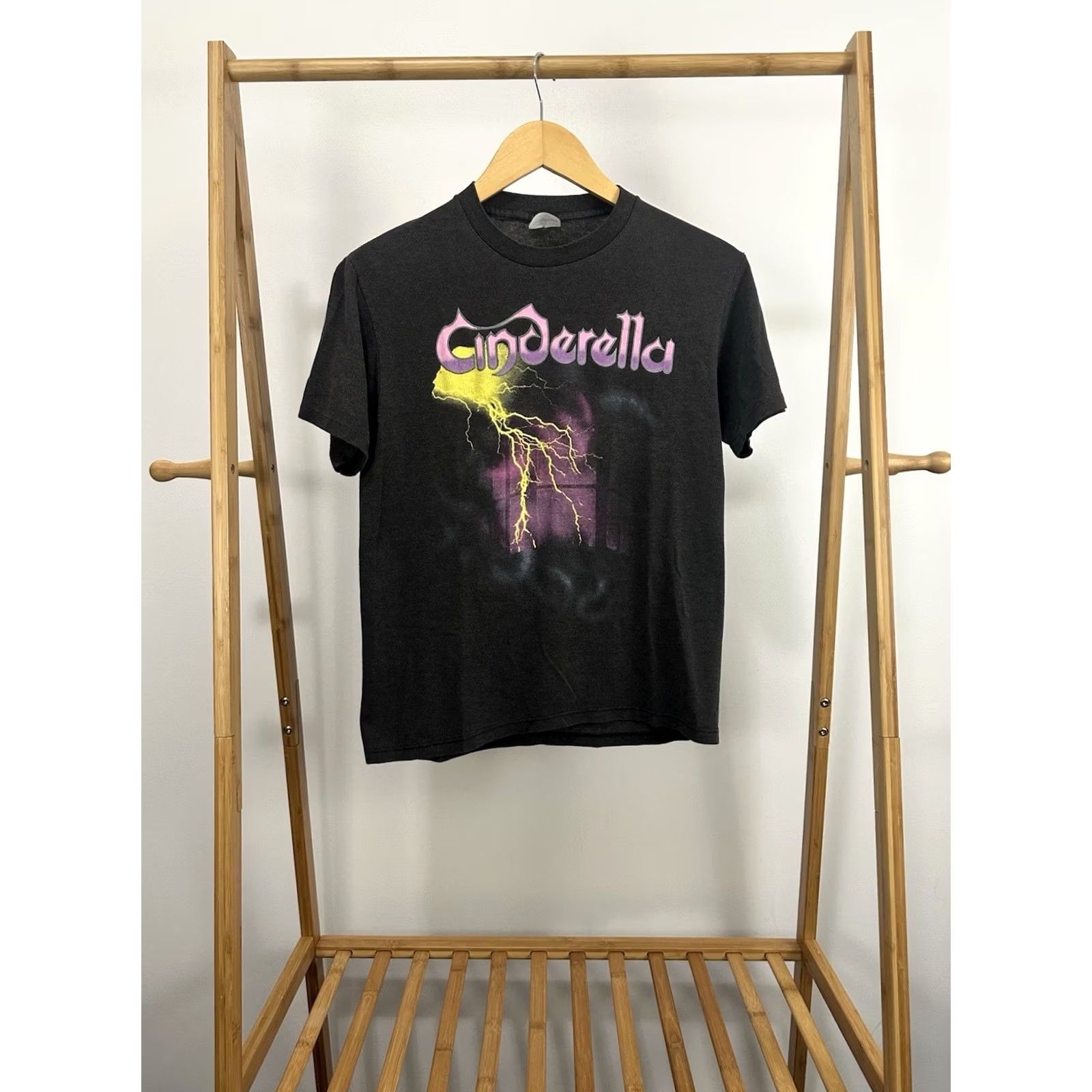 Vintage VTG 80s Cinderella Night Songs Faded Nite Band Concert Tour T-Shirt M USA Men Black Short Sleeve Shirt XS? Size US M / EU 48-50 / 2 - 2 Thumbnail