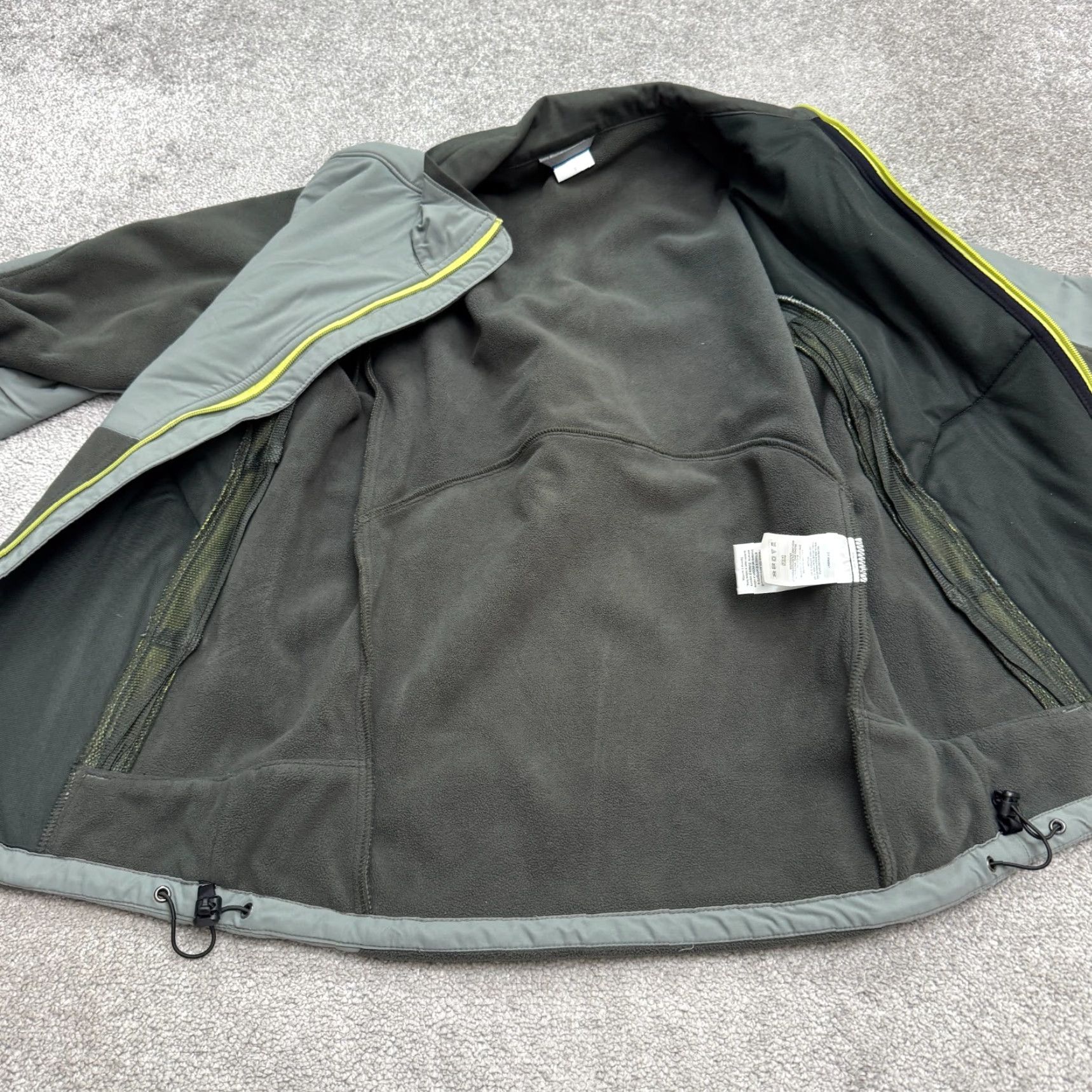 Vintage Columbia Omni Shield Interchange Jacket Mens Small Gray Full Zip Pocket Outdoor Size US S / EU 44-46 / 1 - 4 Thumbnail