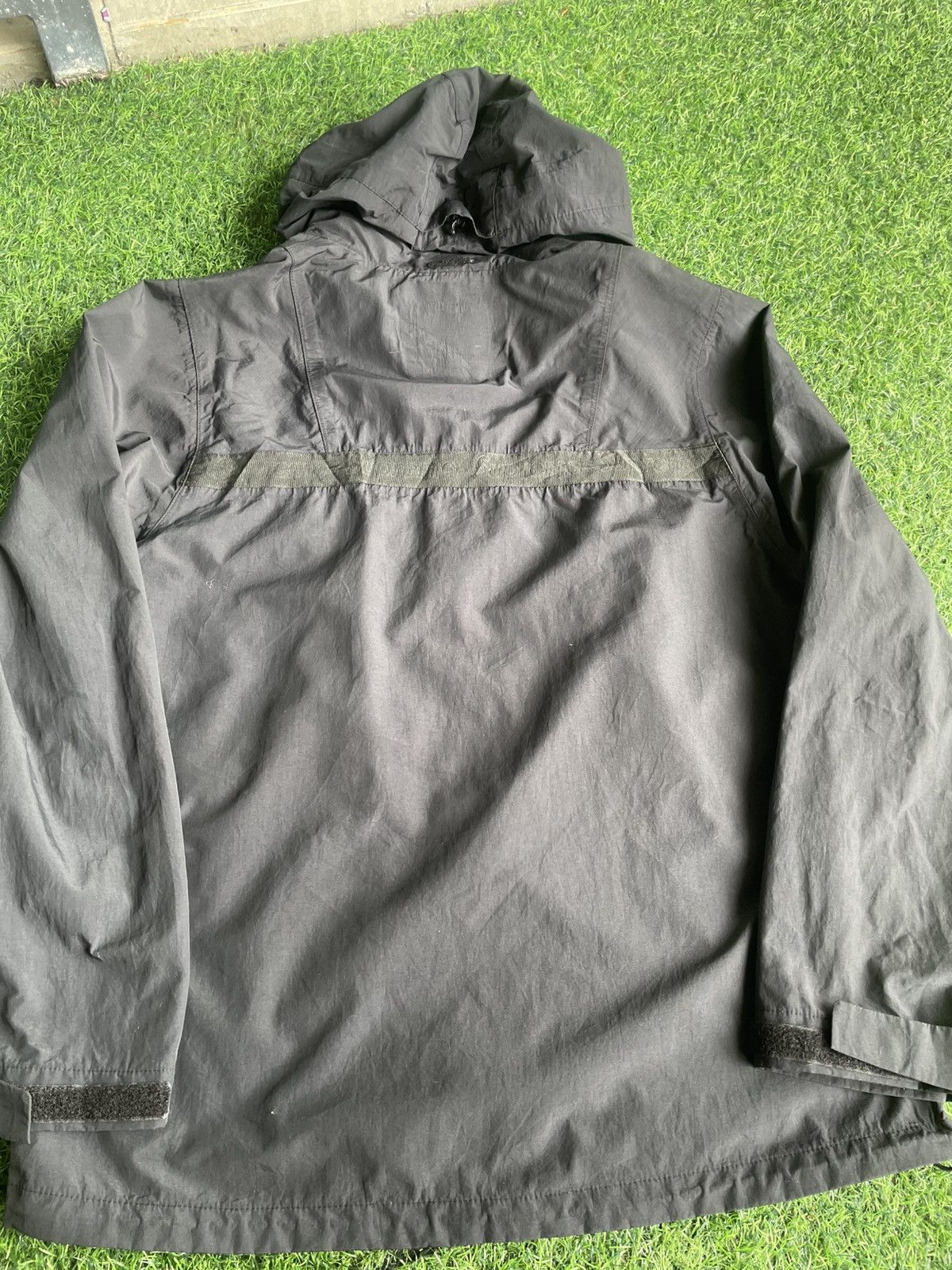 Supreme Authentic SUPREME windbreaker hooded Size US M / EU 48-50 / 2 - 2 Thumbnail