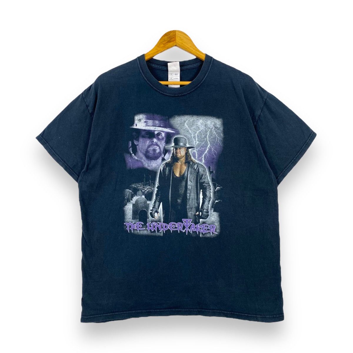 WWF Vintage 90's THE UNDERTAKER Graphic Wwf Wrestling Tee Size US XL / EU 56 / 4 - 1 Thumbnail