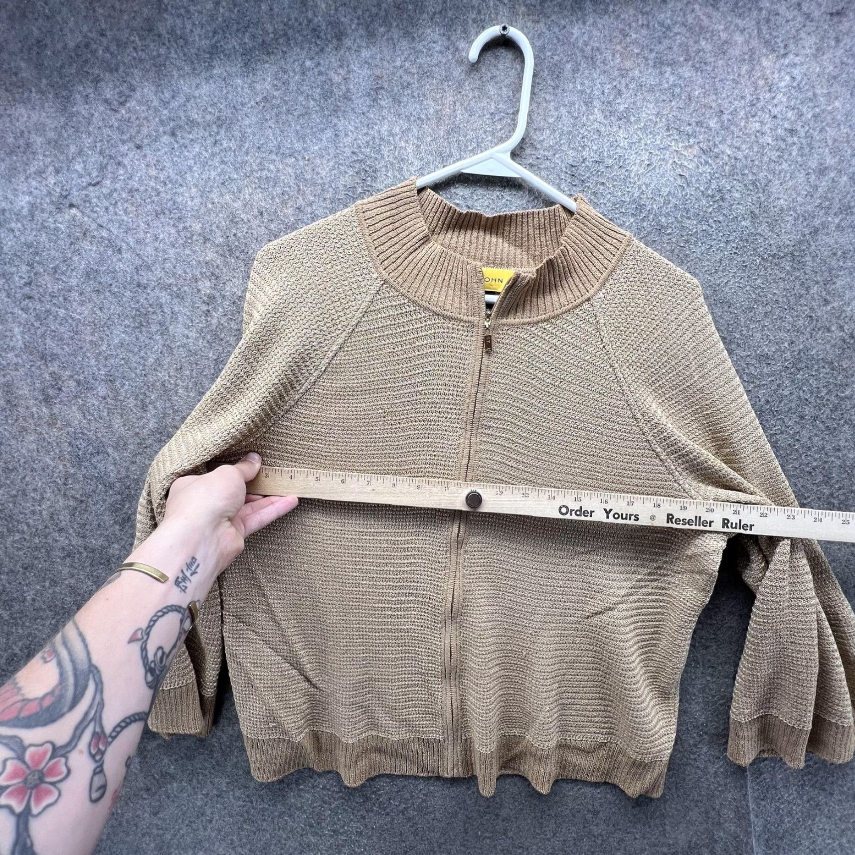 St. John St John Sweater Womens L Beige Full Zip Mock Neck Bell Sleeve Knit Cardigan Size L / US 10 / IT 46 - 4 Thumbnail