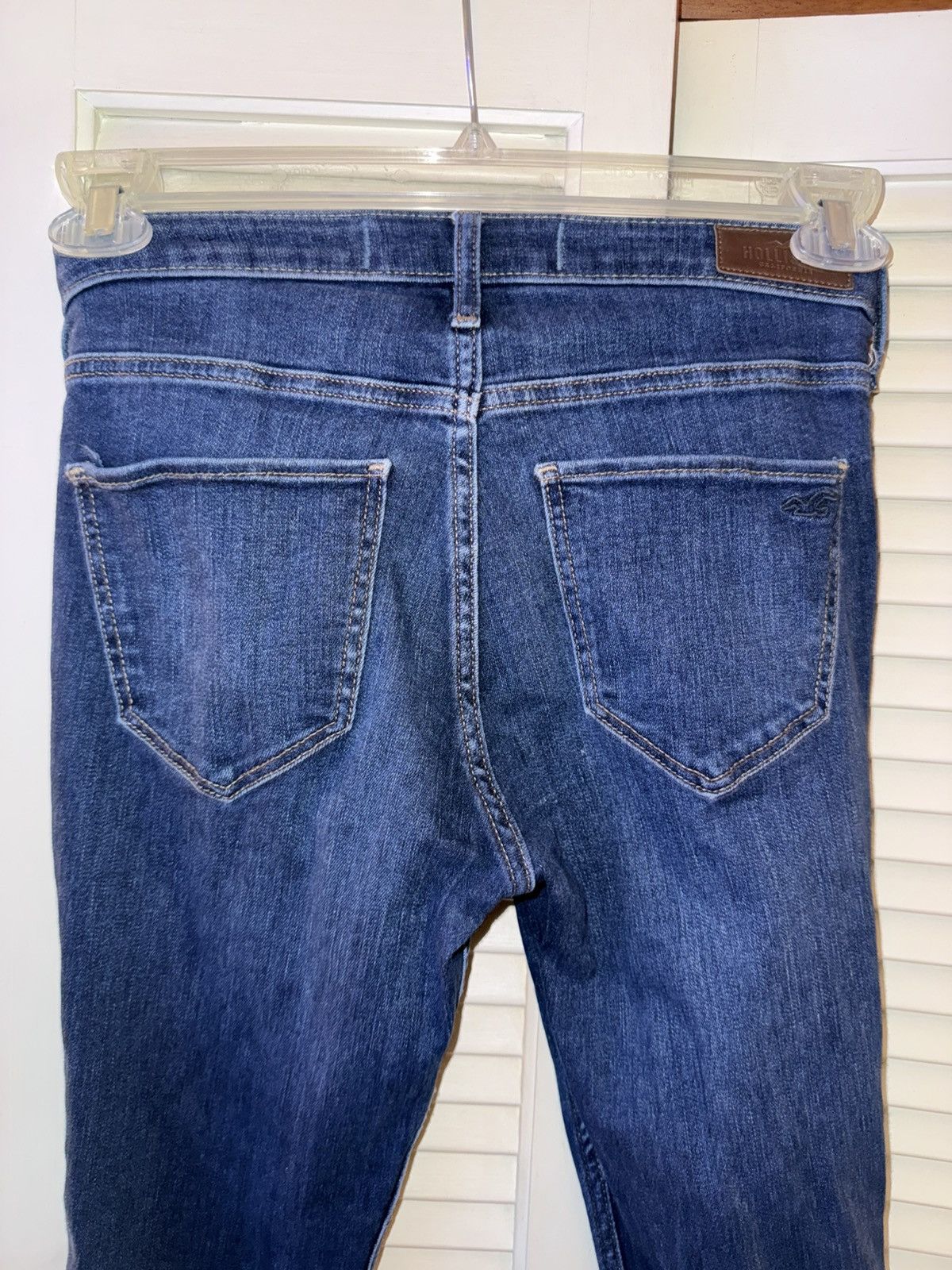 Hollister Hollister dark blue high rise skinny jeans Size 27" / US 4 / IT 40 - 3 Thumbnail