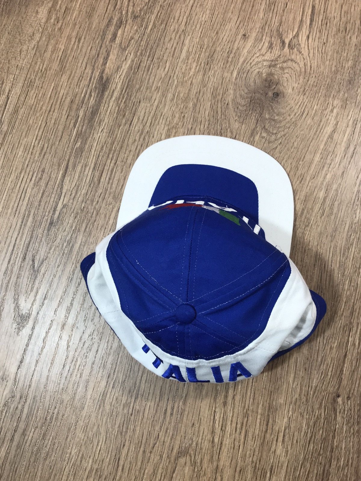 Vintage Vintage 90s ITALIA Cap Size ONE SIZE - 6 Thumbnail