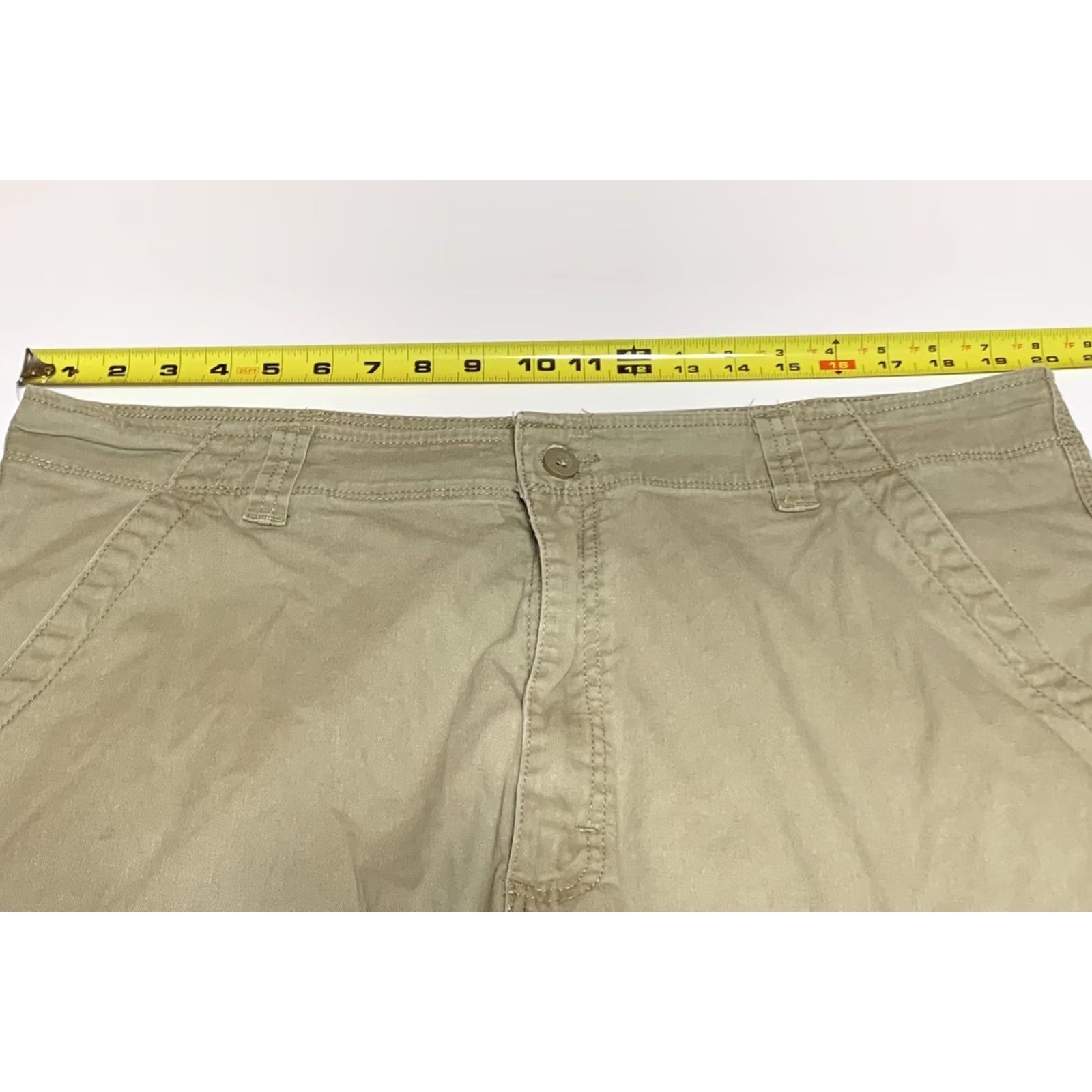 Wrangler Wrangler Pants Cargo Flat Front BeIGe 40x29 Men Relaxed Straight Leg Khaki Cargo Pants Size US 40 / EU 56 - 3 Thumbnail