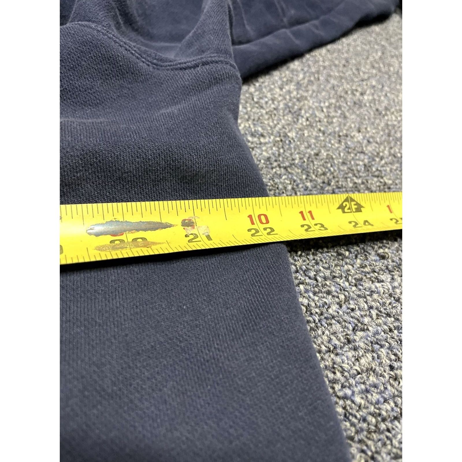 Nike VINTAGE Nike Tag Hoodie Men's S Blue Regular Pullover S Hoodie Nike Mens Blue Vintage Nike Tag Hoodie Blue S Mens Mens Shirt Size US S / EU 44-46 / 1 - 3 Thumbnail