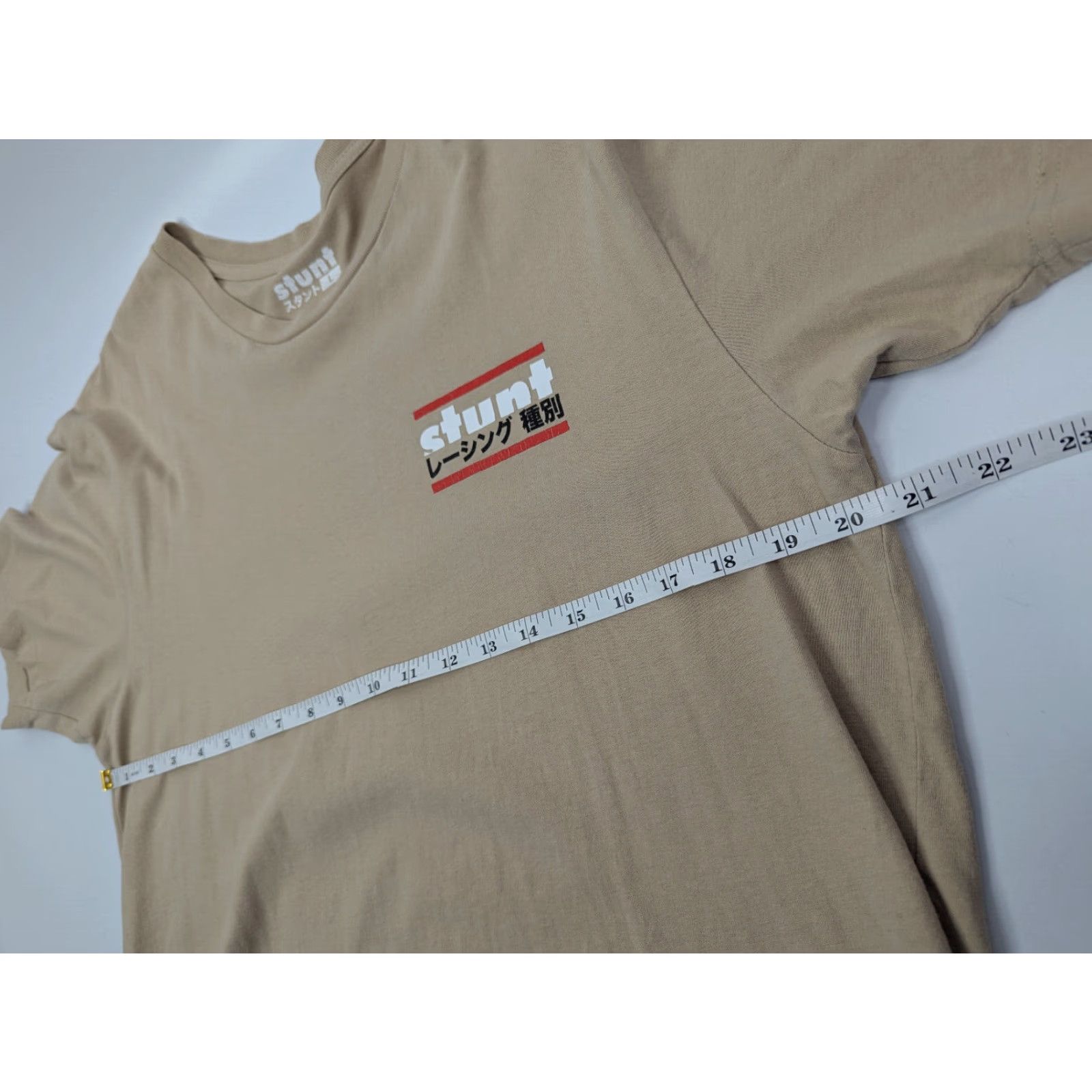 Vintage STUNT T-Shirt Beige Anime Cotton Size L Gojira R35 Sand Transformer Unisex Adults Size US L / EU 52-54 / 3 - 5 Thumbnail