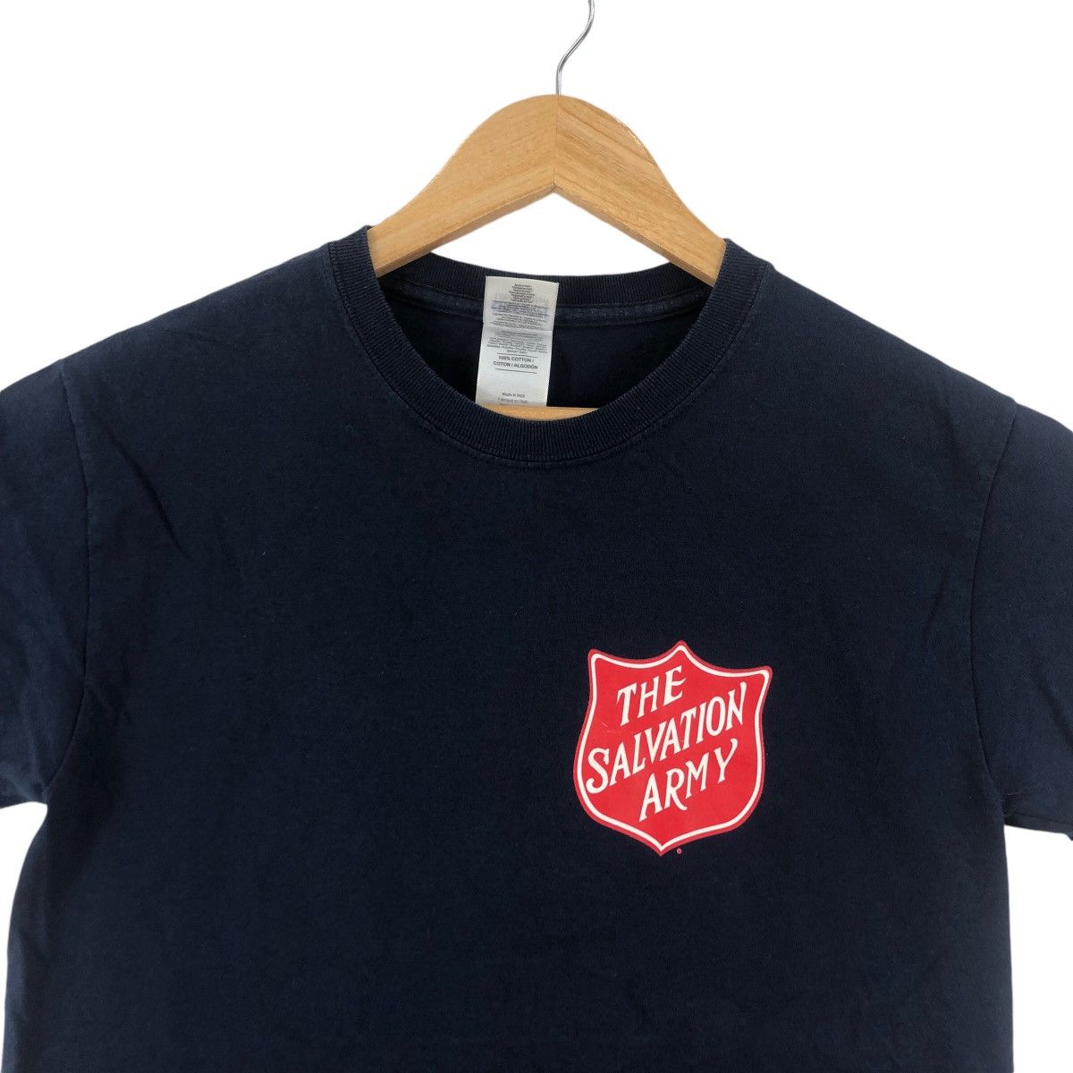 Vintage Vintage THE SALVATION ARMY Fight Injustice Tee Shirt Top Size US S / EU 44-46 / 1 - 2 Thumbnail