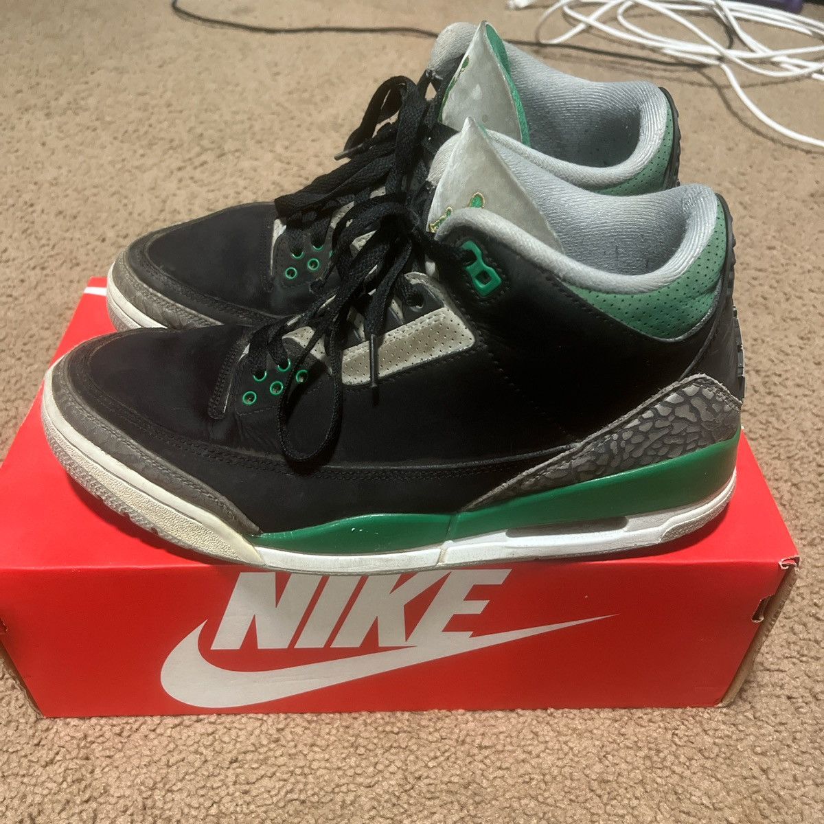 Nike Air Jordan 3 Pine Green Size US 9 / EU 42 - 1 Thumbnail