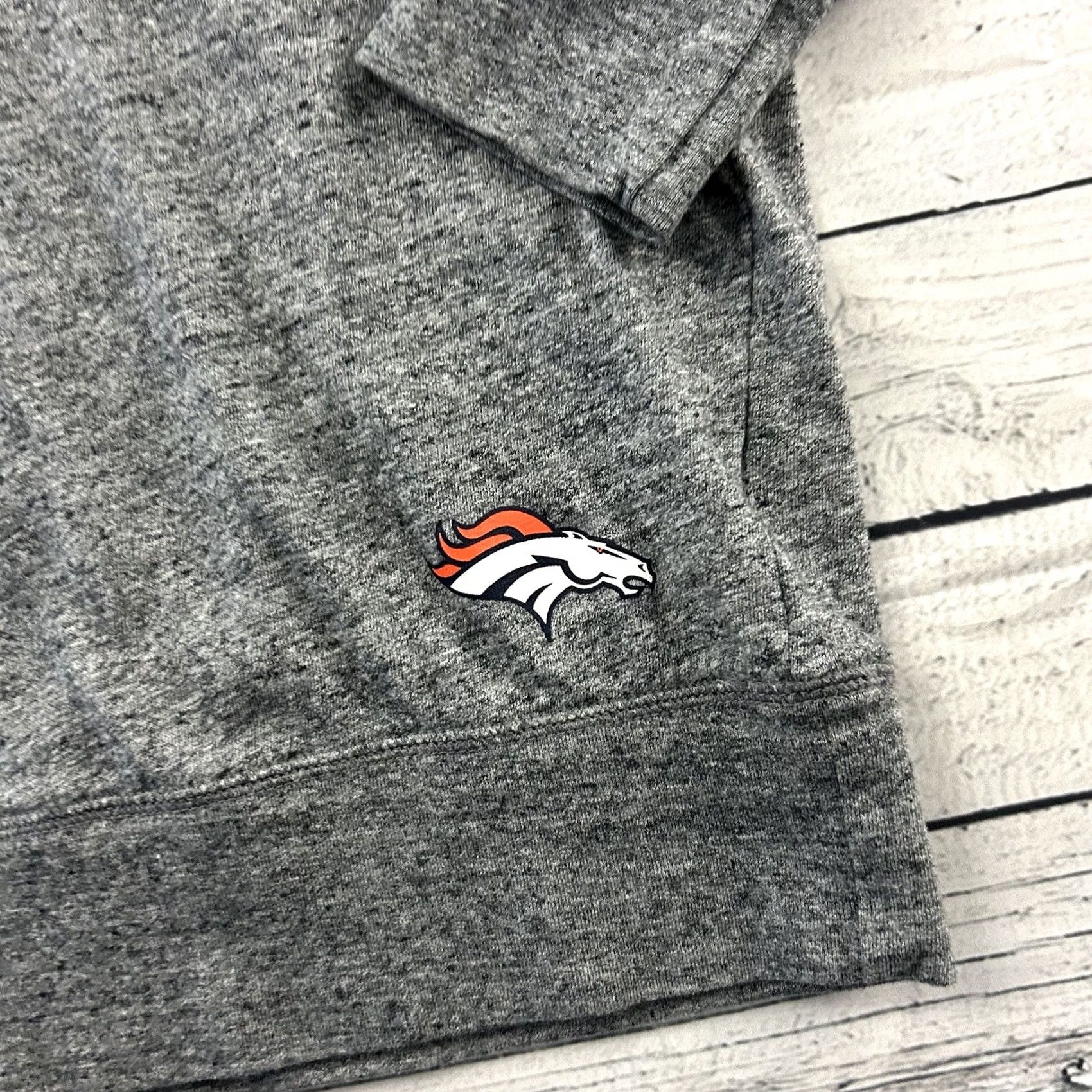 Nike Nike Denver Broncos 3/4 Sleeve Pocket Shirt Women's Medium Gray Size M / US 6-8 / IT 42-44 - 3 Thumbnail