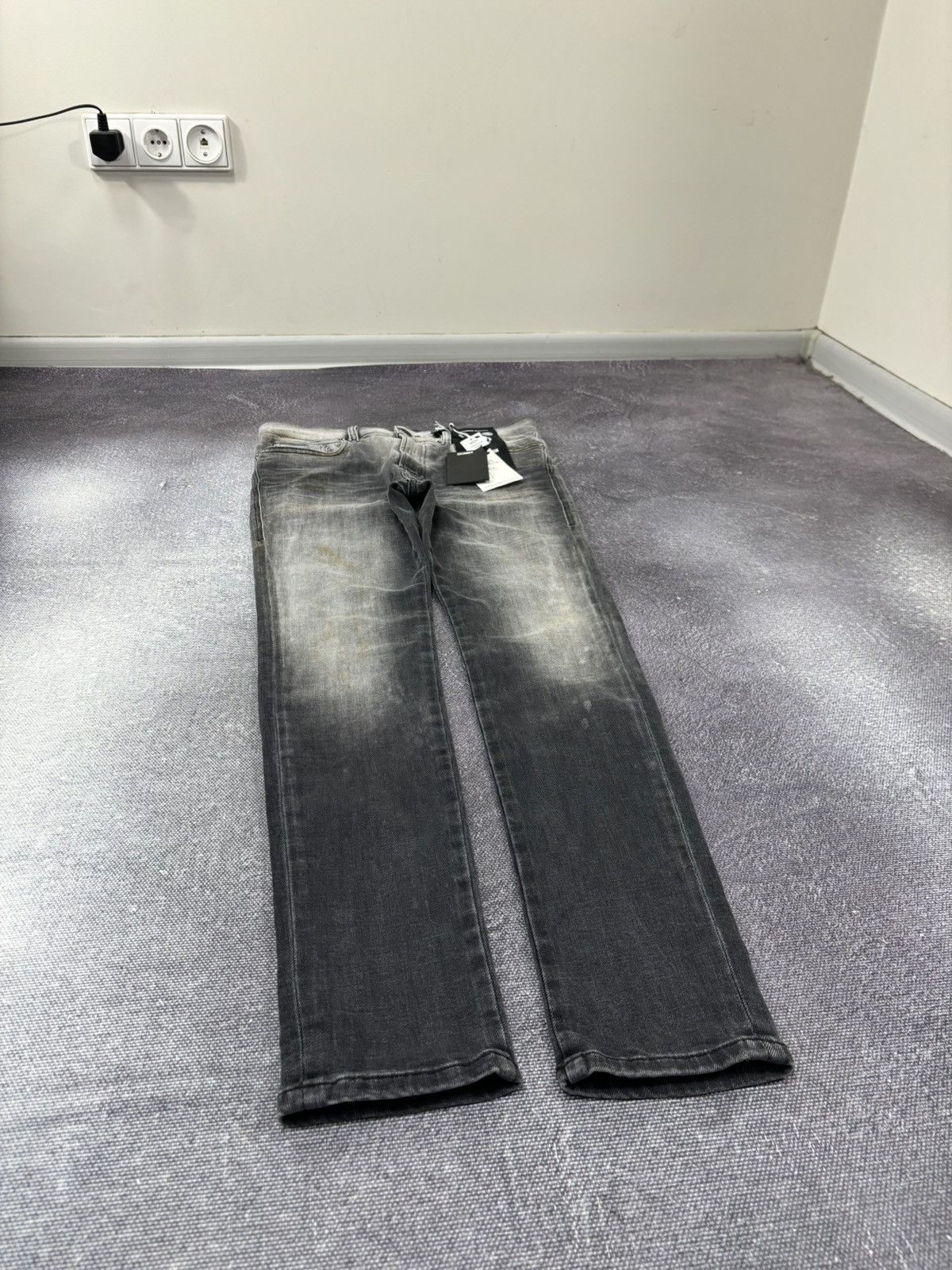 Diesel Diesel D-Amny Skinny NWT Washed Black Distressed Denim Jeans Size US 31 - 3 Thumbnail