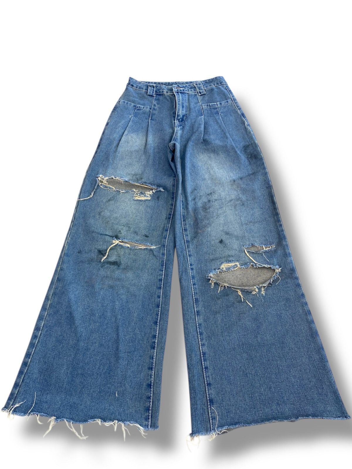 Other Dazy Distressed Hairy Leg Style Baggy Jeans Size US 27 - 1 Thumbnail