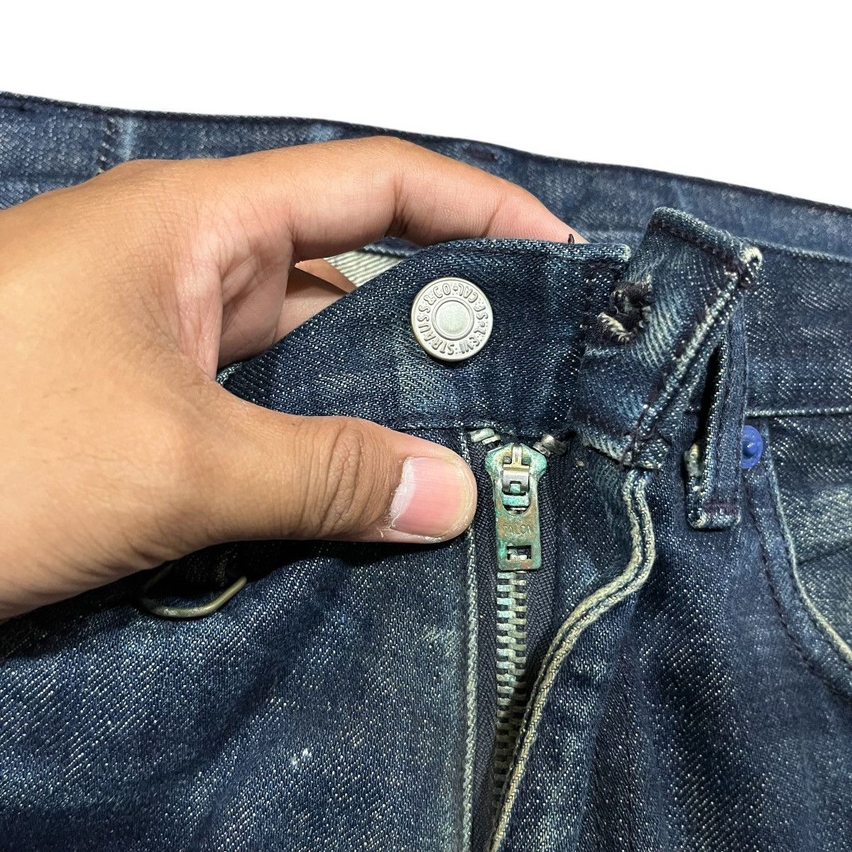 Fragment Design × Levi's Levi's 505 Fenom x Fragment Design 207 Selvedge Denim Size US 30 / EU 46 - 9 Thumbnail