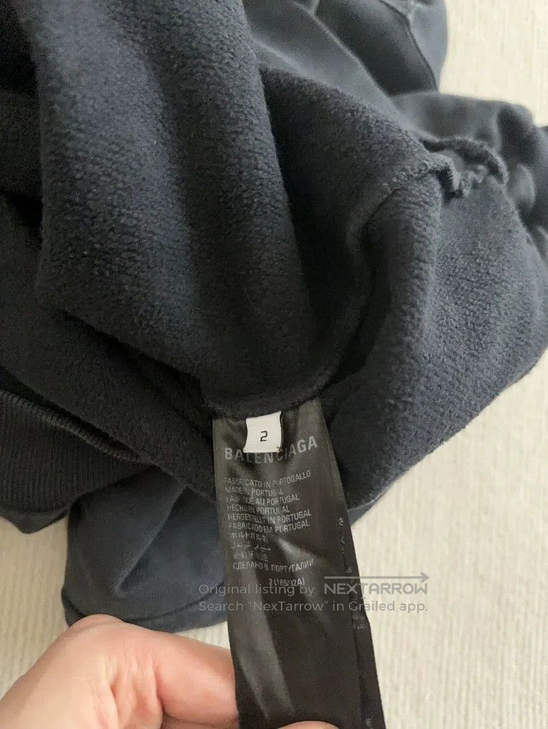 Balenciaga Balenciaga Distressed black embroidered Sport B hoodie Size US M / EU 48-50 / 2 - 2 Thumbnail