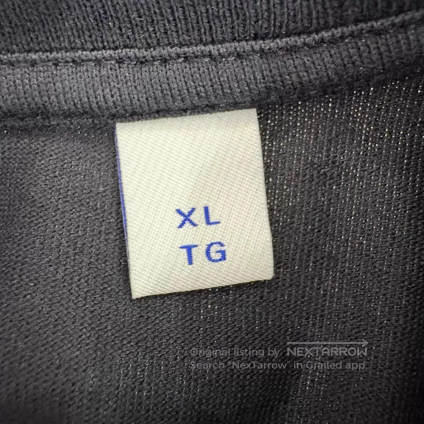 Burberry Black Graphic Short-Sleeve T-Shirt. Size US XL / EU 56 / 4 - 4 Thumbnail