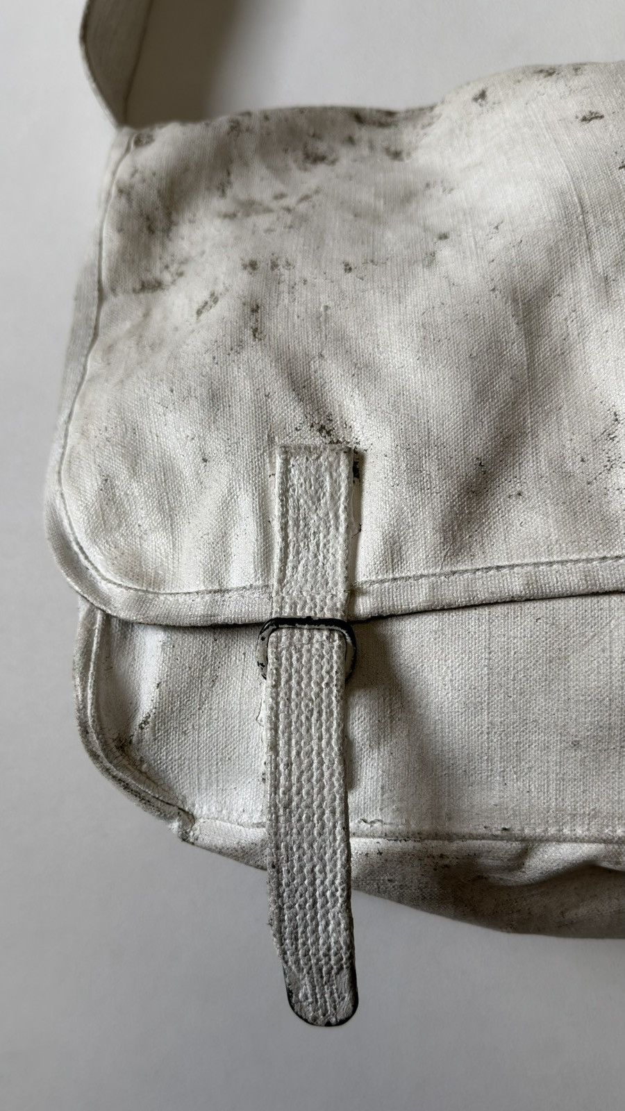 Maison Margiela ⓪ ① ⓪ Artisanal White Painted Army Satchel Size ONE SIZE - 9 Thumbnail