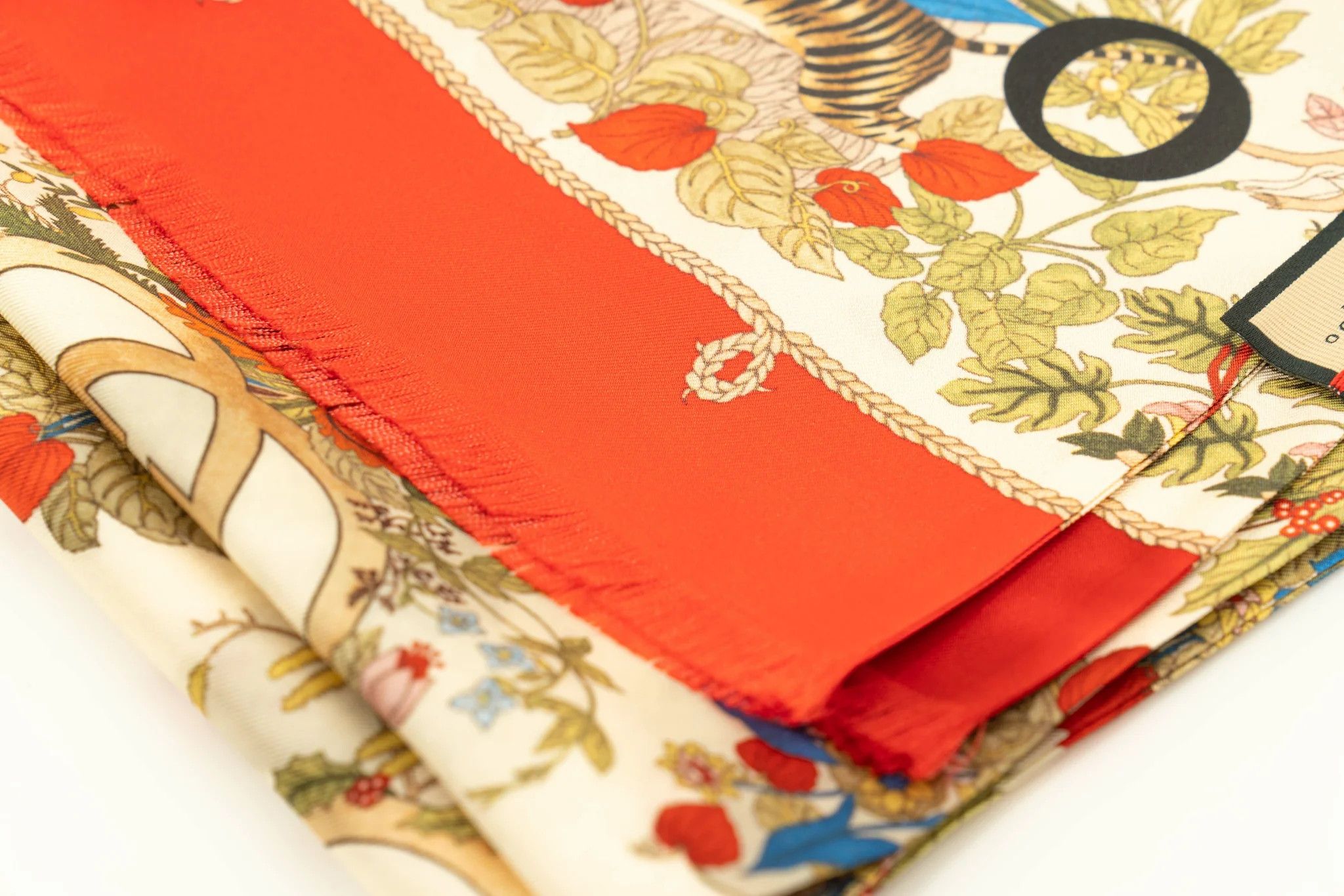 Gucci Gucci Lady Savanero Silk Scarf Brand New With Tags Size ONE SIZE - 2 Thumbnail