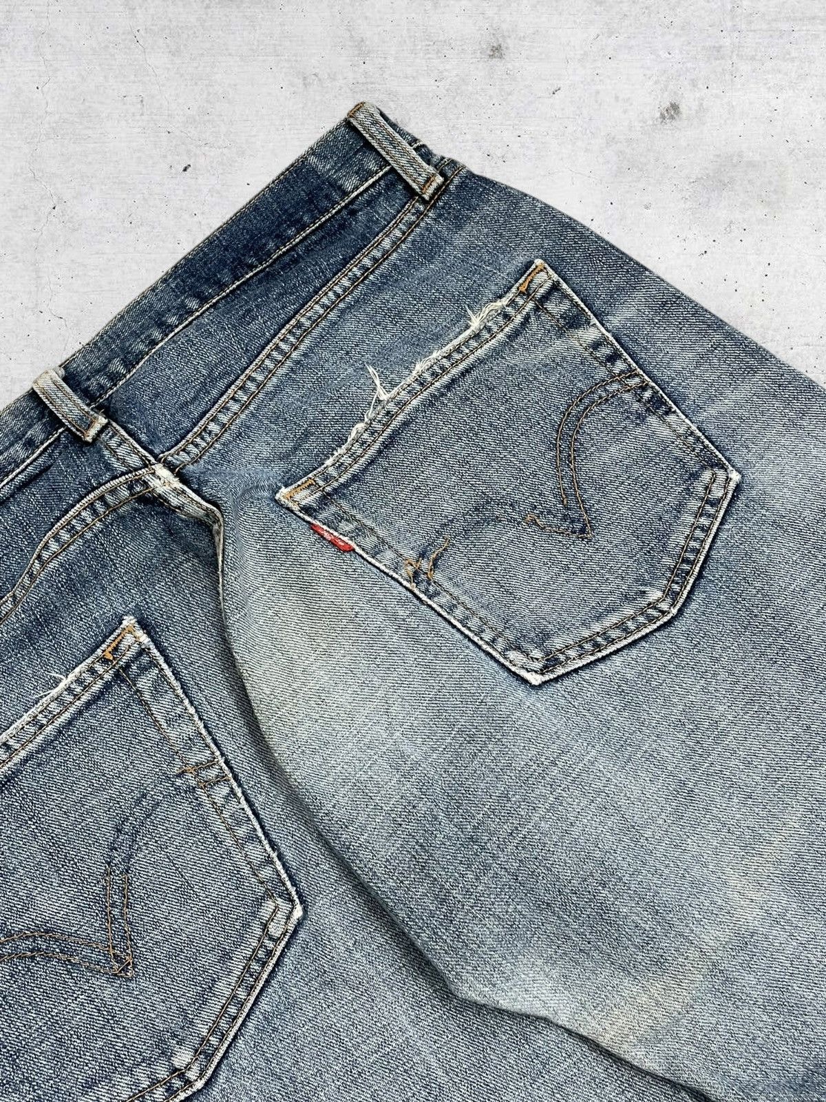 Levi's Vintage Clothing VINTAGE 534 LEVIS USA DESIGNER 90S BLUEWASH OLD STYLE DENIM Size US 32 / EU 48 - 14 Thumbnail