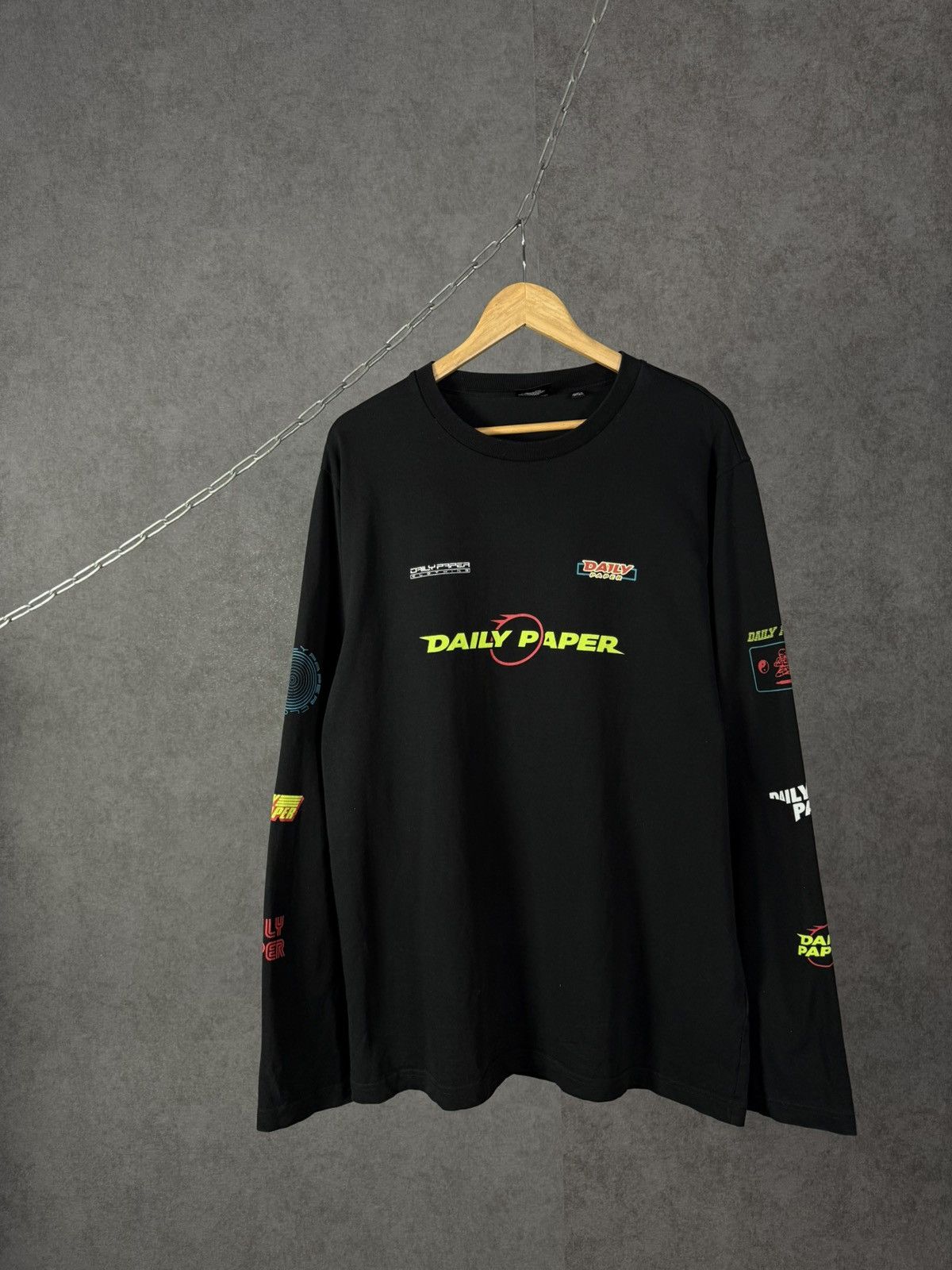 Daily Paper Daily Paper designer streetwear Y2K overprinted longsleeve Size US XL / EU 56 / 4 - 1 Thumbnail