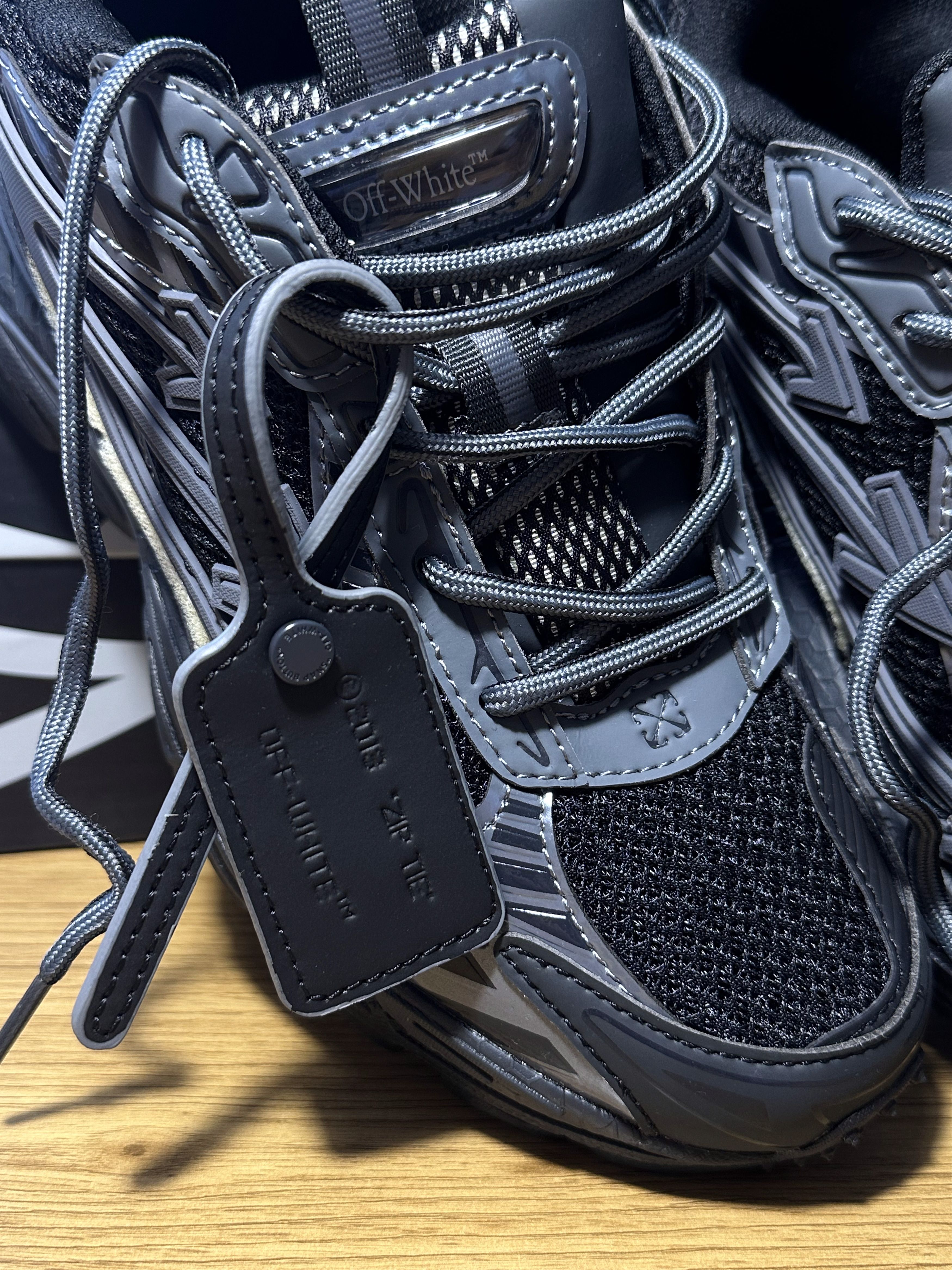 Off-White Be Right Back *Black* Size US 8 / EU 41 - 3 Thumbnail