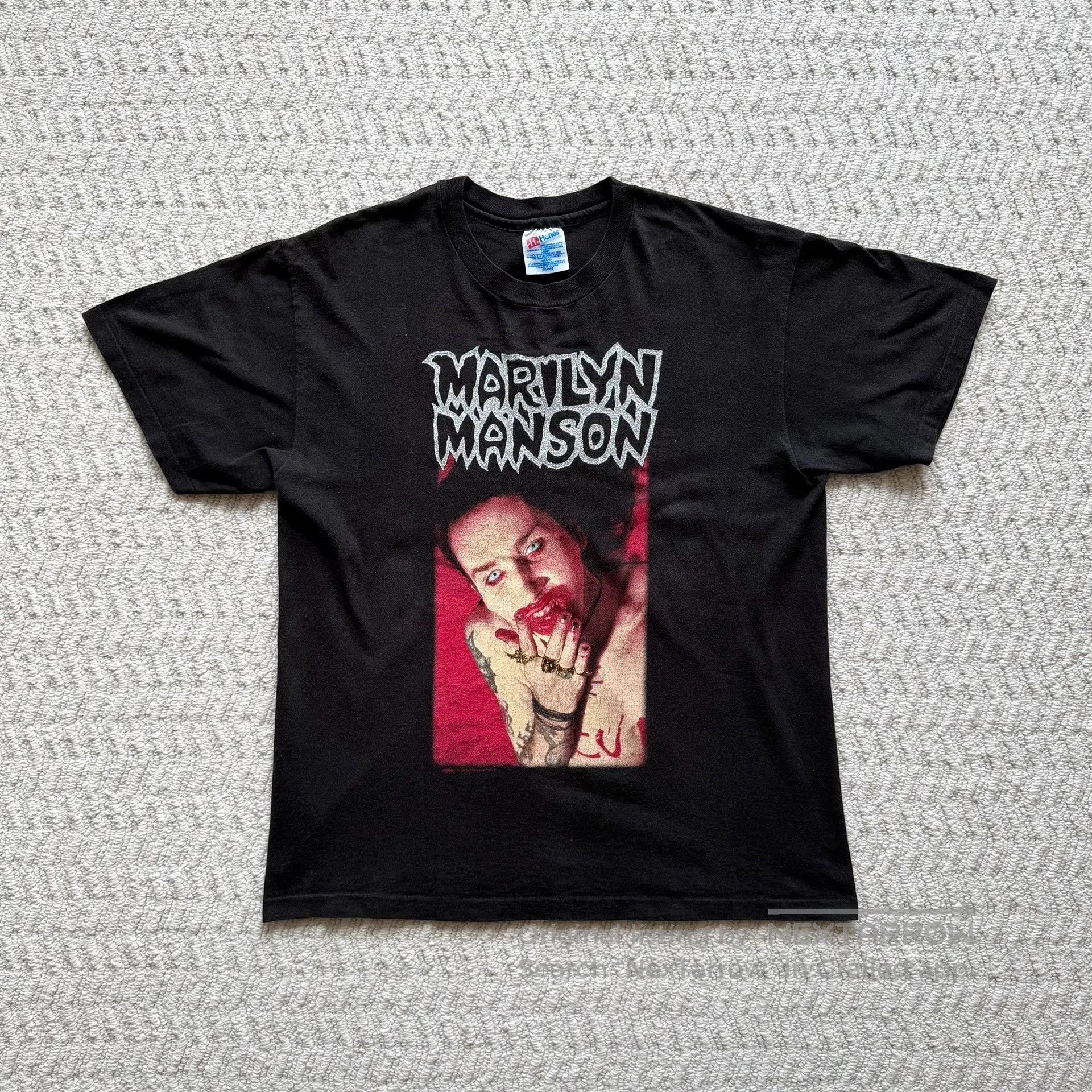 Vintage Vintage 1994 Marilyn Manson Band Tee. Size US M / EU 48-50 / 2 - 1 Thumbnail