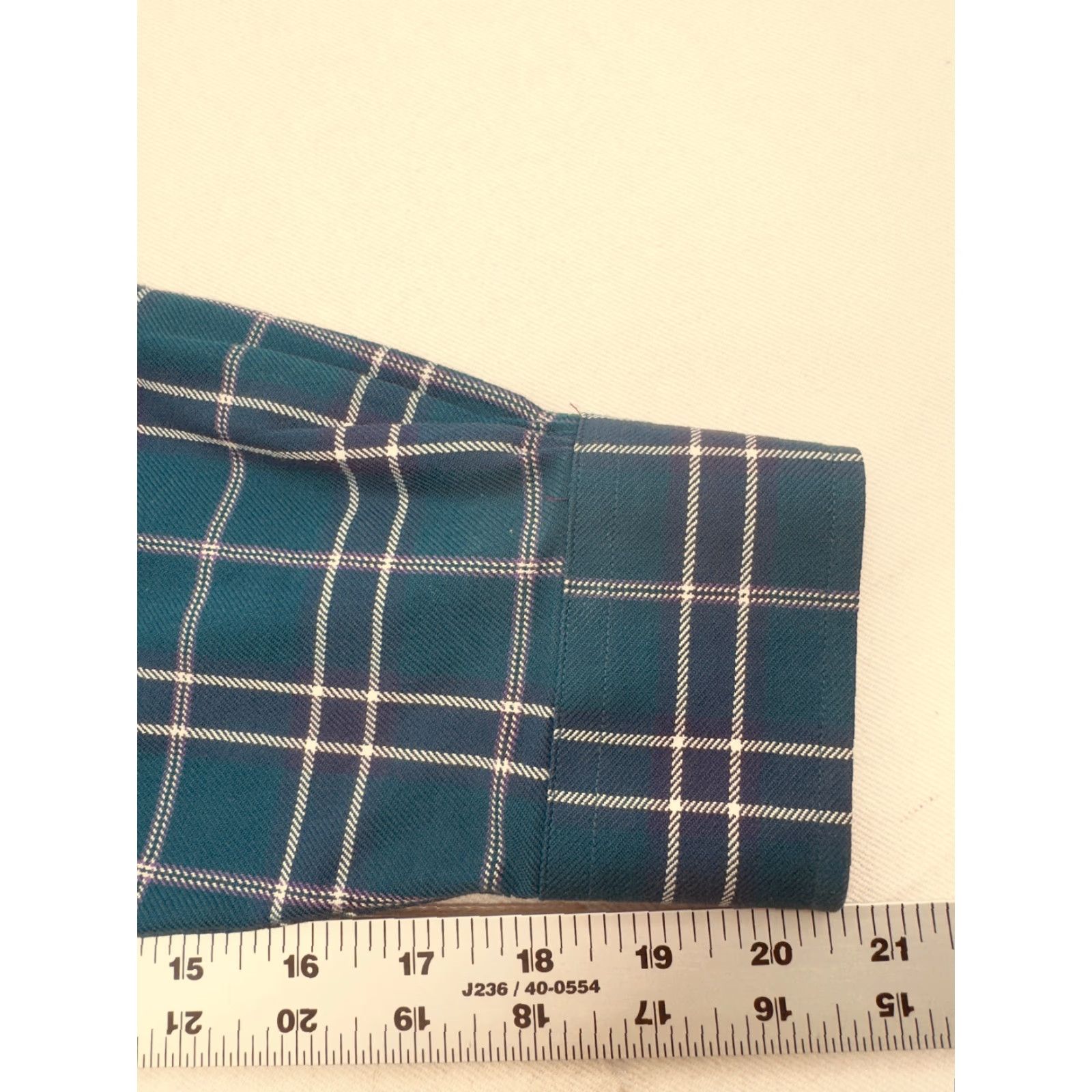 Brooks Brothers Brooks Brothers Regent Long Sleeve Button-Up Mens Large Green Plaid Shirt 3116 Size US L / EU 52-54 / 3 - 8 Thumbnail