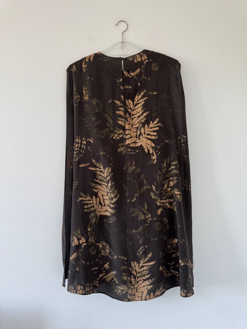 Valentino Beautiful Dress Size S / US 4 / IT 40 - 2 Thumbnail