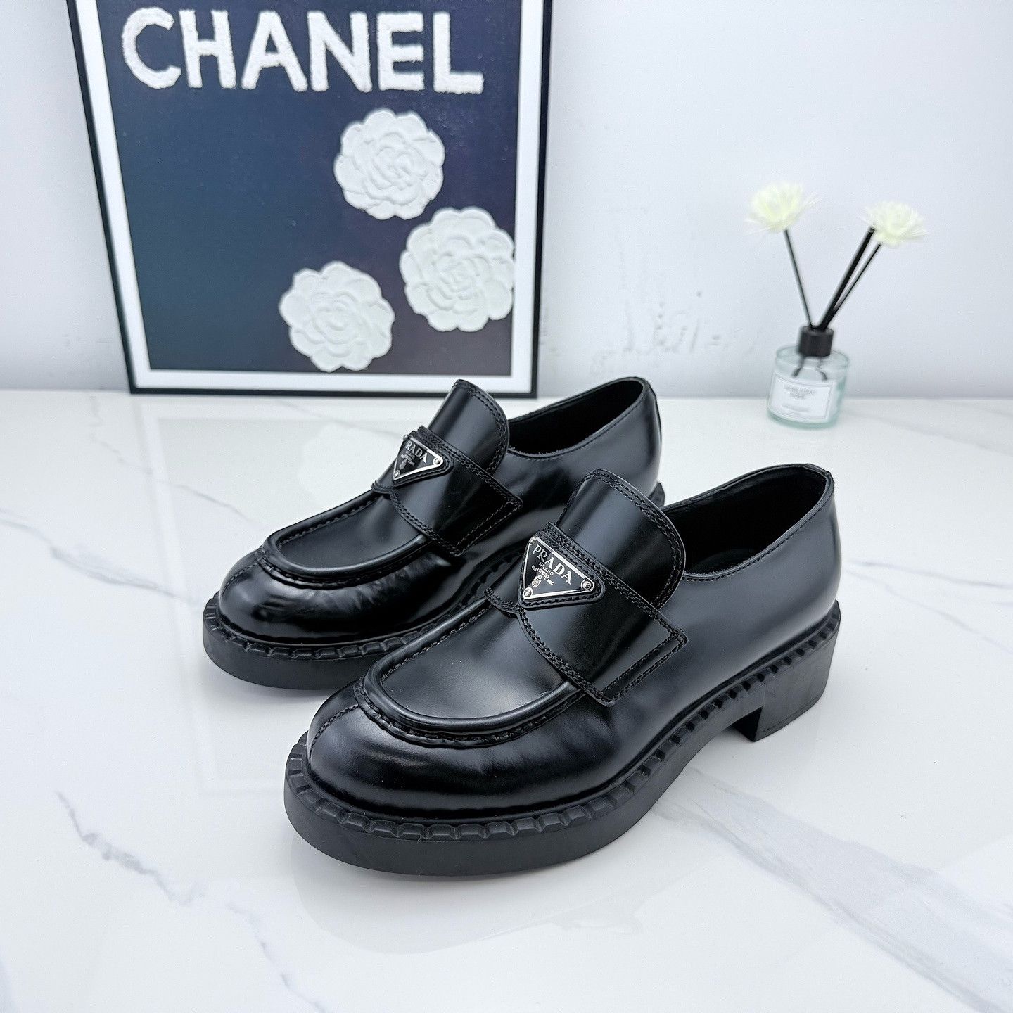 Prada Prada Chocolate Leather Loafers Size 35 Size US 5 / IT 35 - 1 Thumbnail