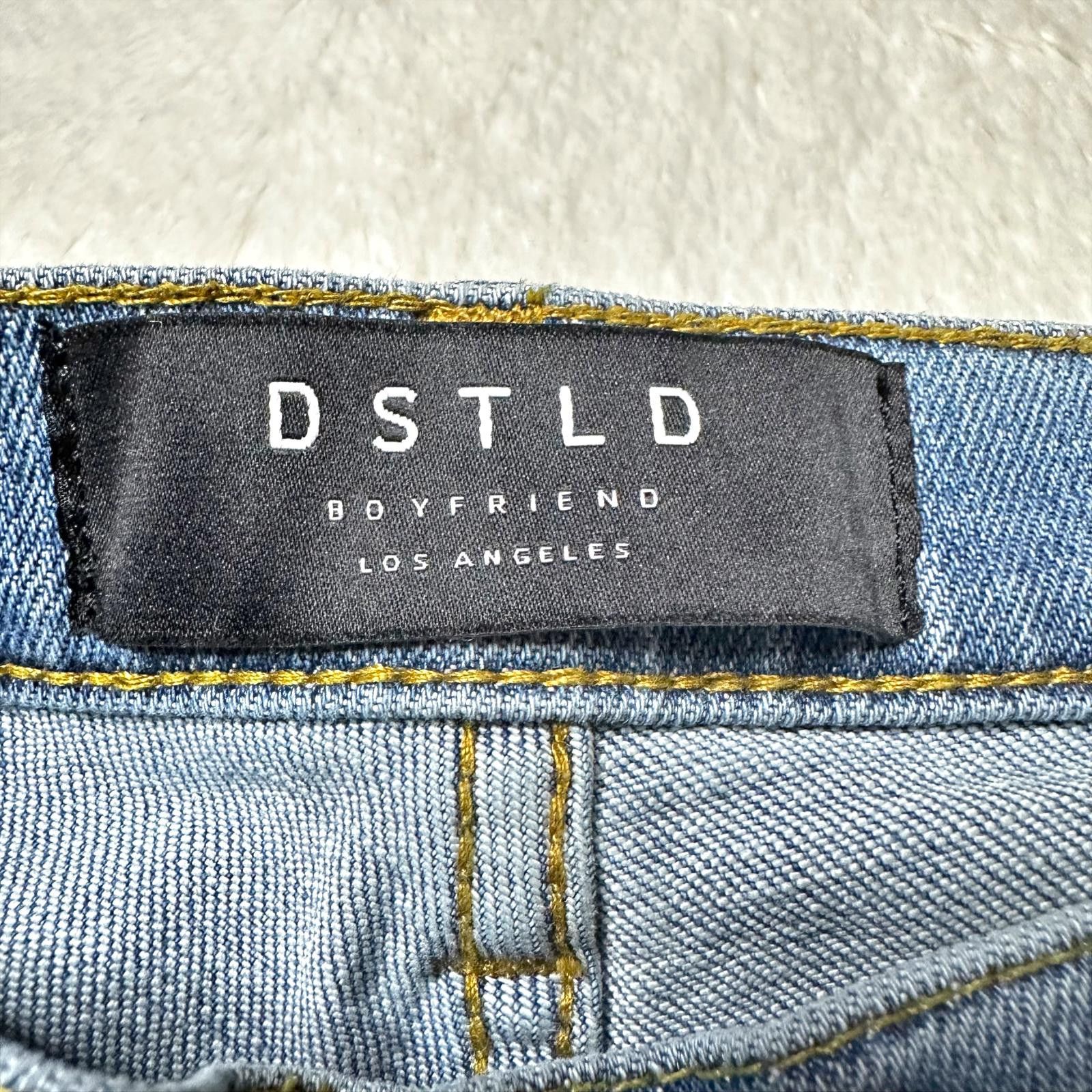 DSTLD × Designer DSTLD Boyfriend Jeans Women’s 28 Light Wash Blue Relaxed Fit Size 28" / US 6 / IT 42 - 6 Thumbnail